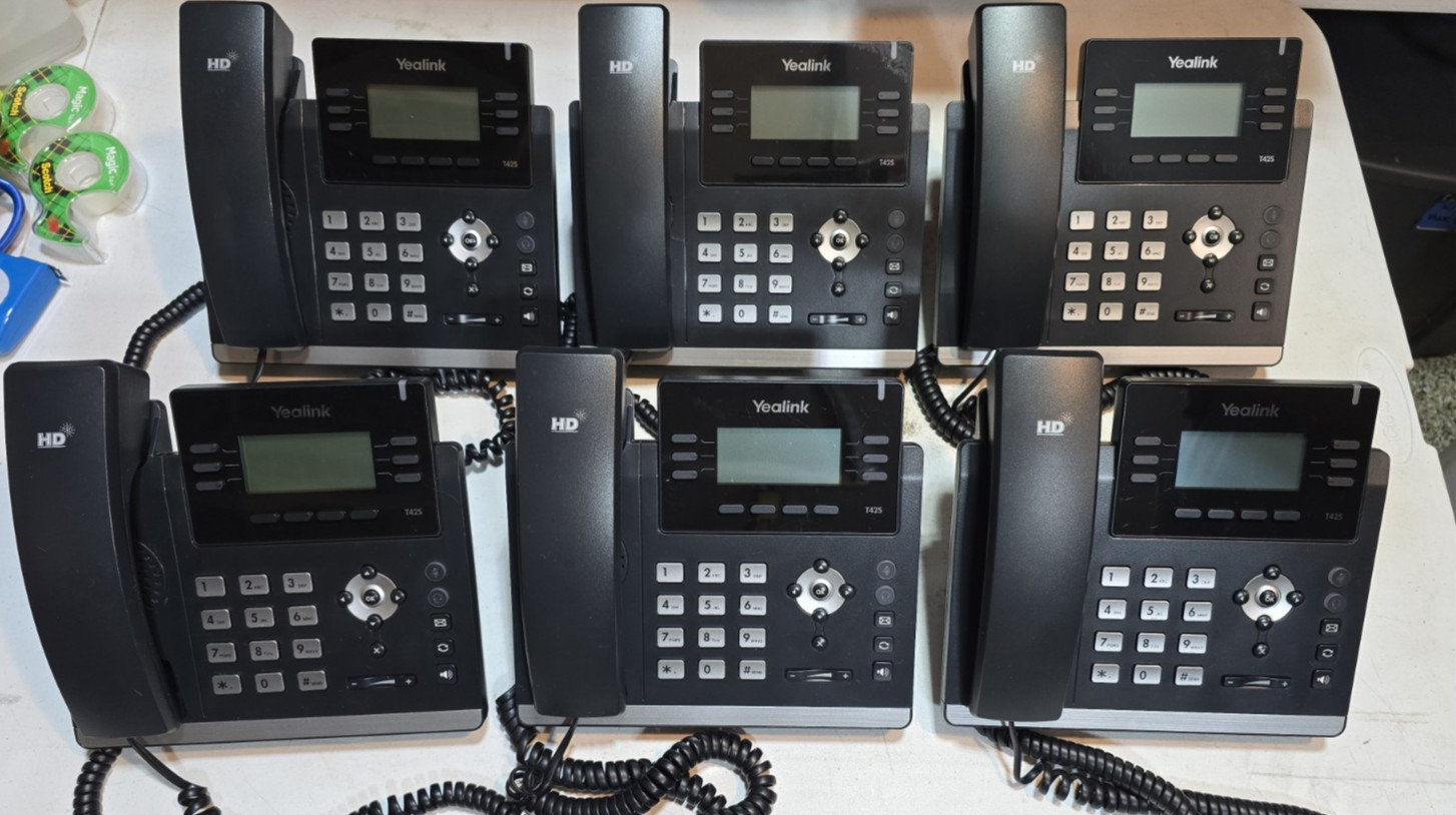 Lot of (6) Yealink SIP-T42S VOIP telephones Ultra Elegant SIP phones