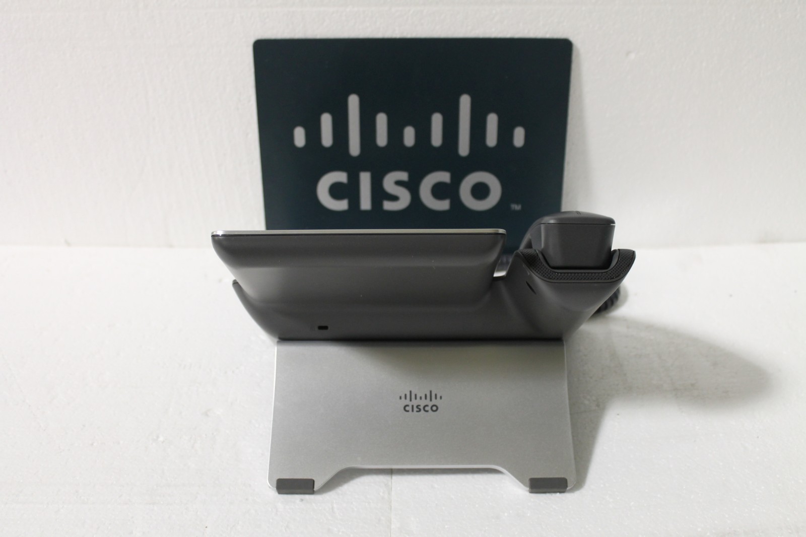 Cisco 8800 Ser. CP-8841-K9 Unified IP Endpoint VoIP Video Phone w Stand