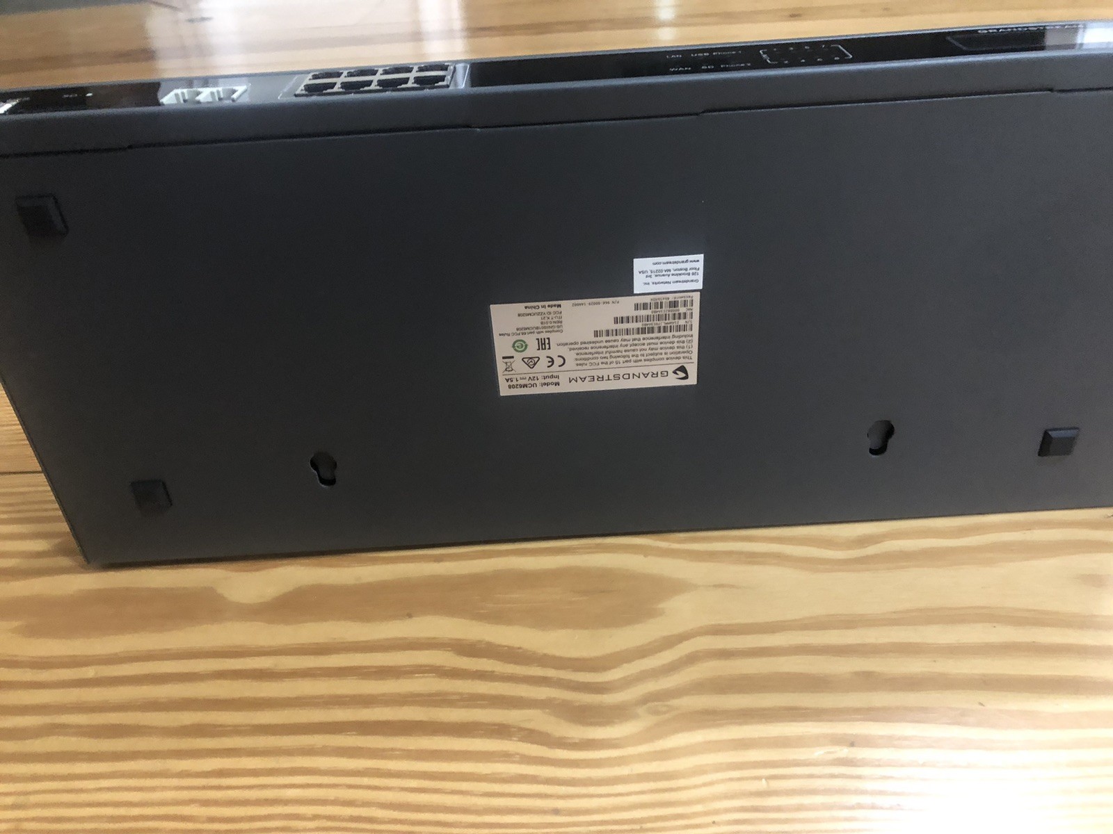Grandstream UCM6208 IP PBX Phone System – Excellent Condition
