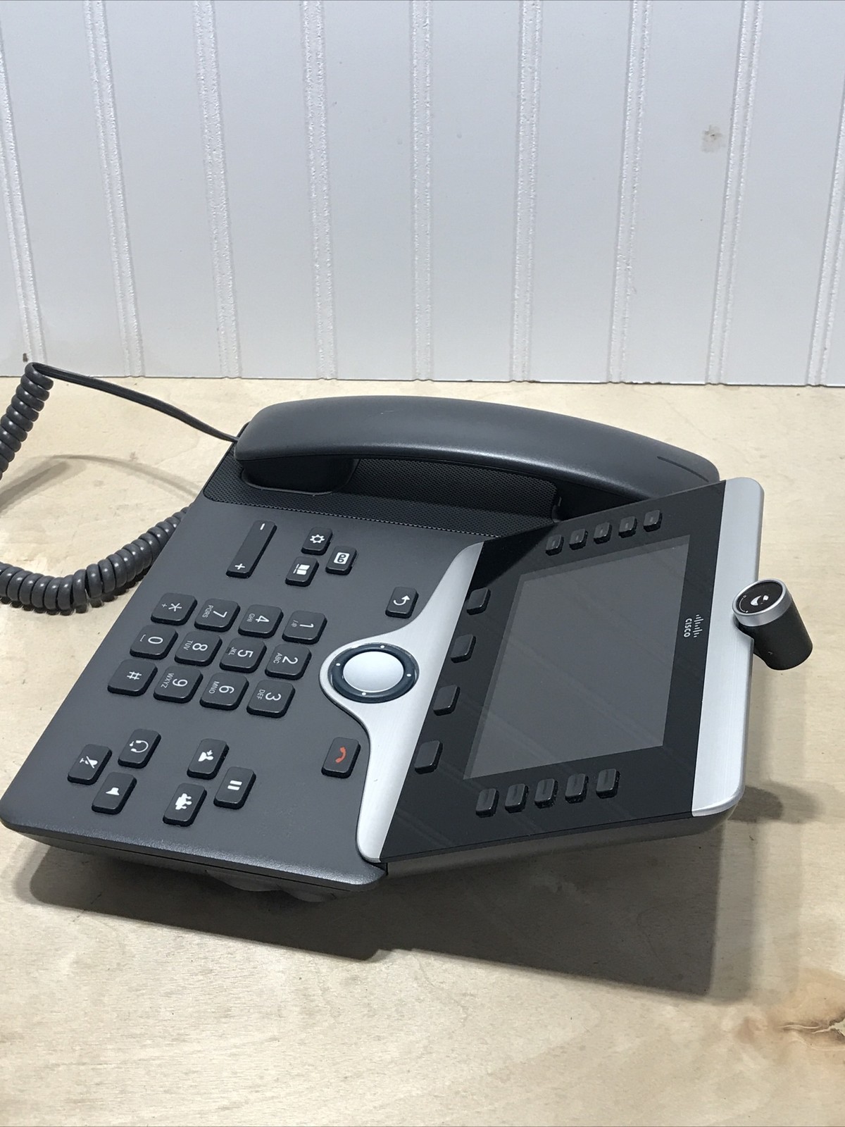 Cisco CP-8865 VoIP Video IP Phone 5-Line Color Display Tested Pre-Owned