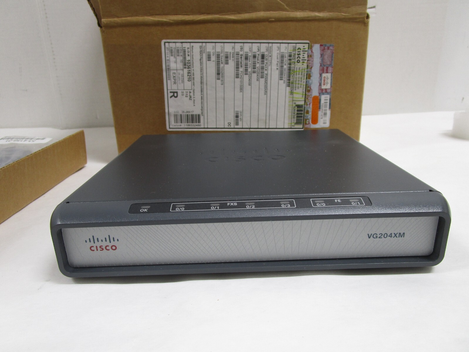 CISCO VG204XM 4-Port VoIP Analog Voice Phone Gateway Business Adapter OPENED BOX