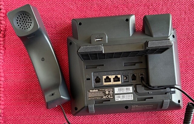 Yealink SIP-T42S Corded IP Phone Black (used)