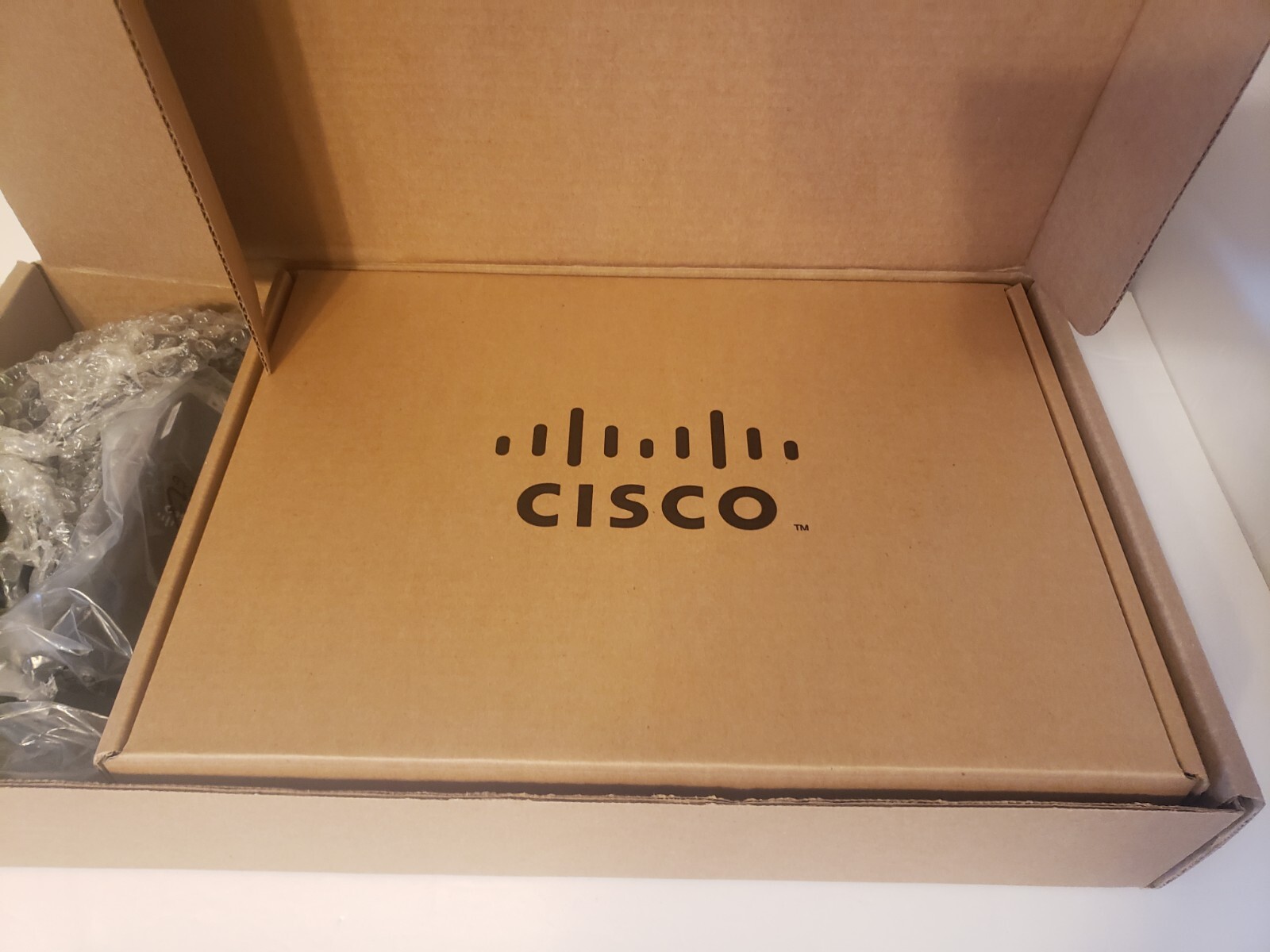 CISCO CP-9971 VoIP IP Phone Color Touchscreen Wi-Fi w/ USB Camera – NEW OPEN BOX