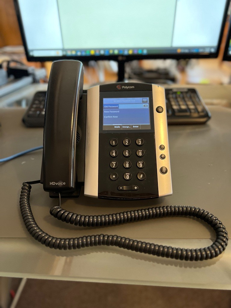 Polycom VVX 501 IP Phone PoE 2201-48500-001