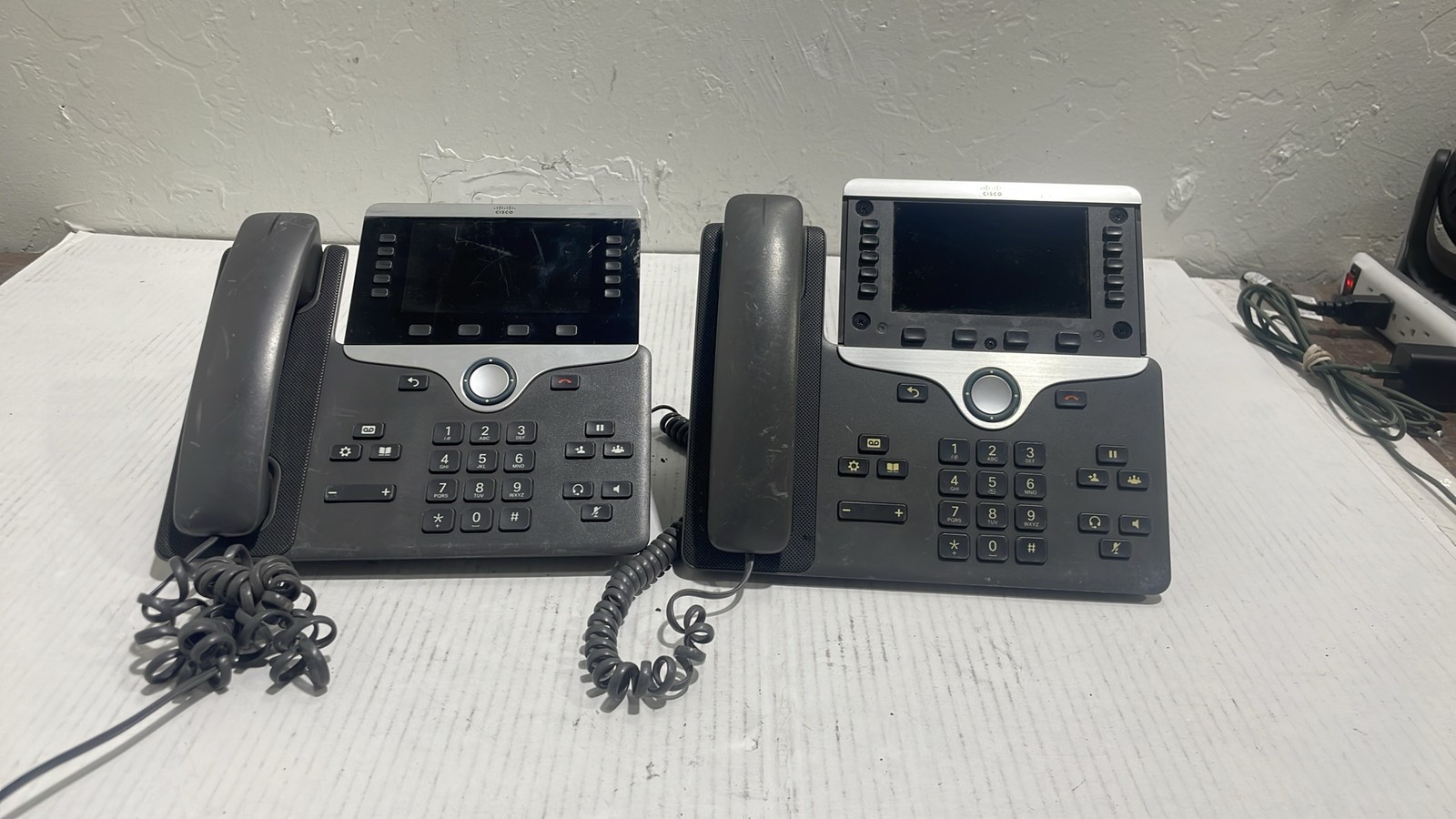 Cisco 8851 CP-8851-K9 IP Phone VoIP Business Desk Phone Color Display Lot of 2