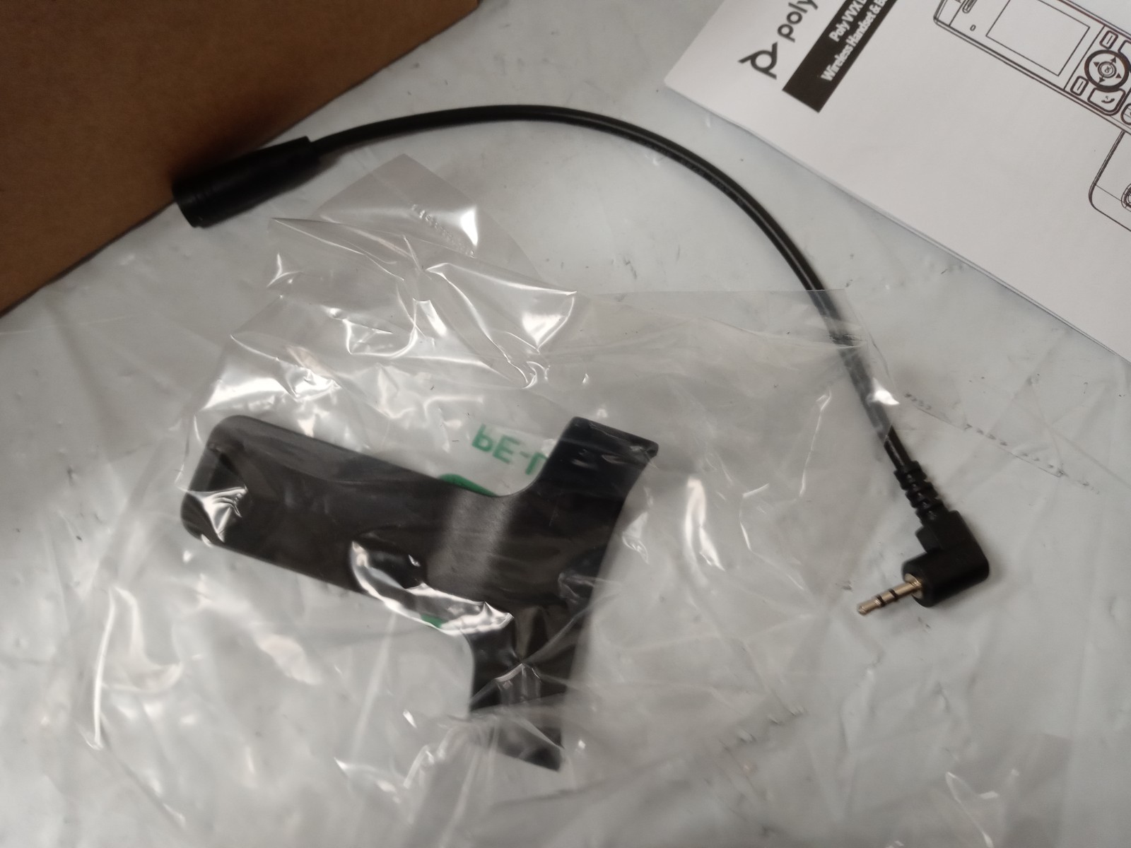 Polycom VVX D230 DECT IP Phone Kit 2200-49230-001