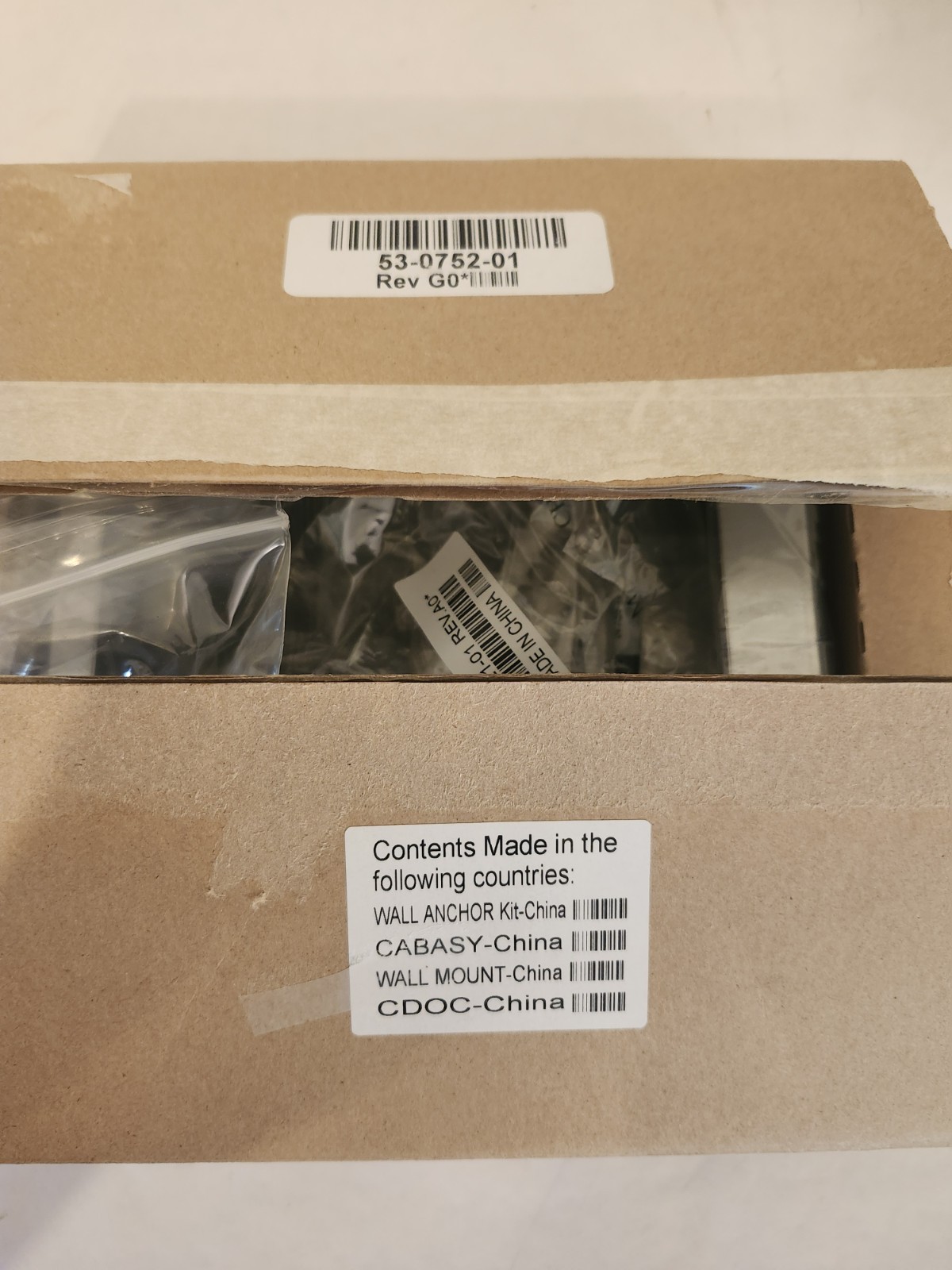 Cisco CP-WALLMOUNTKIT, Non-Locking Wallmount Kit for 7910, 7940, 7960 Phones NEW
