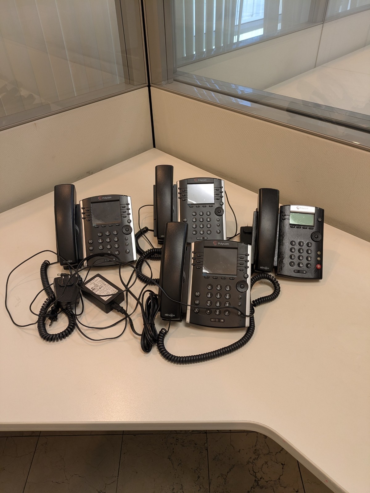 3 sets Polycom VVX401 1 pc of VVX 201 Phone VOIP Business Telephone