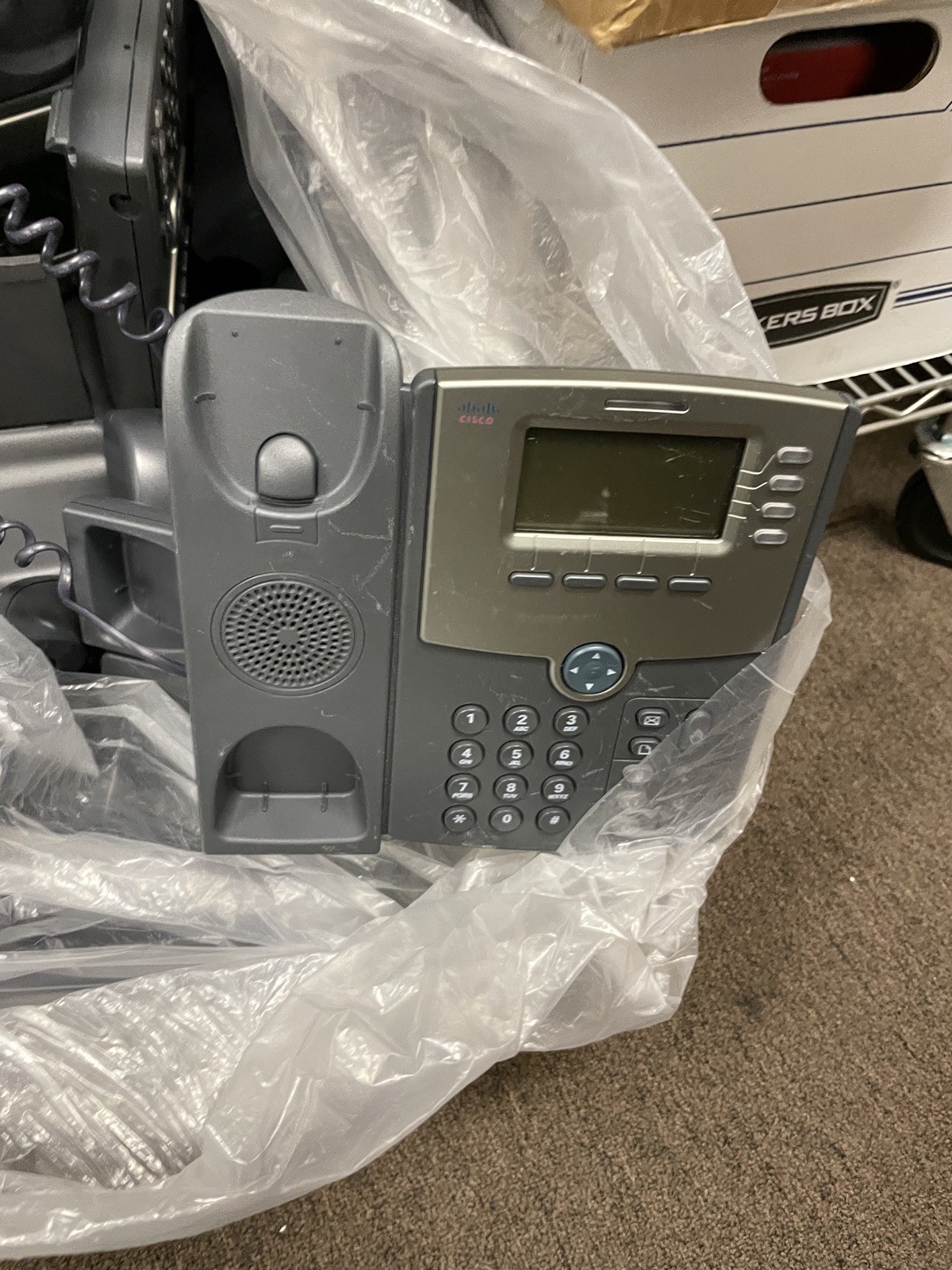 Cisco SPA504G 4-Line IP Phone with 2-Port Switch, PoE and LCD Display 11 phones