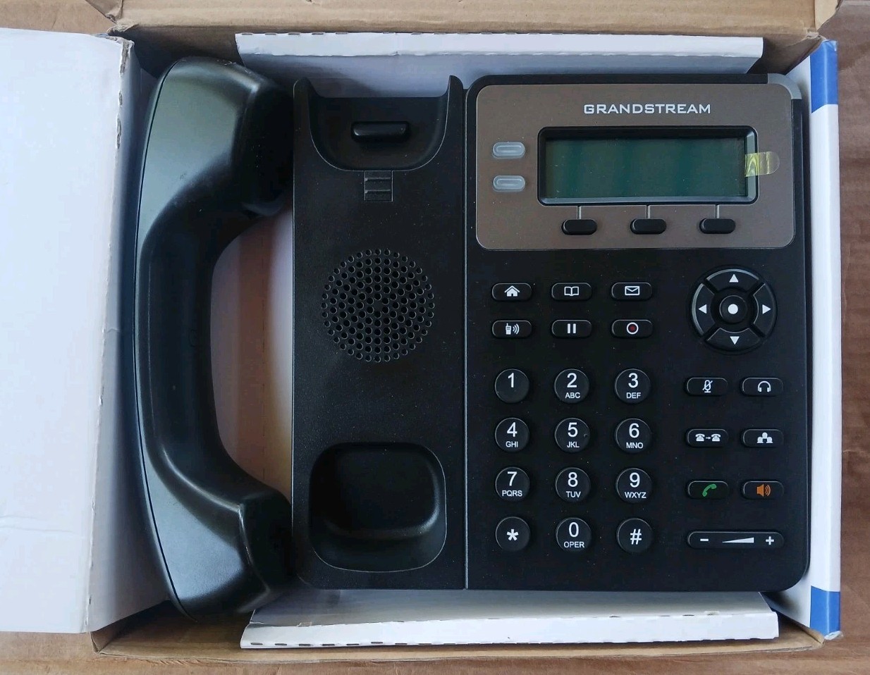 Grandstream GXP1610 IP Phone – Corded Wall Mountable – Black