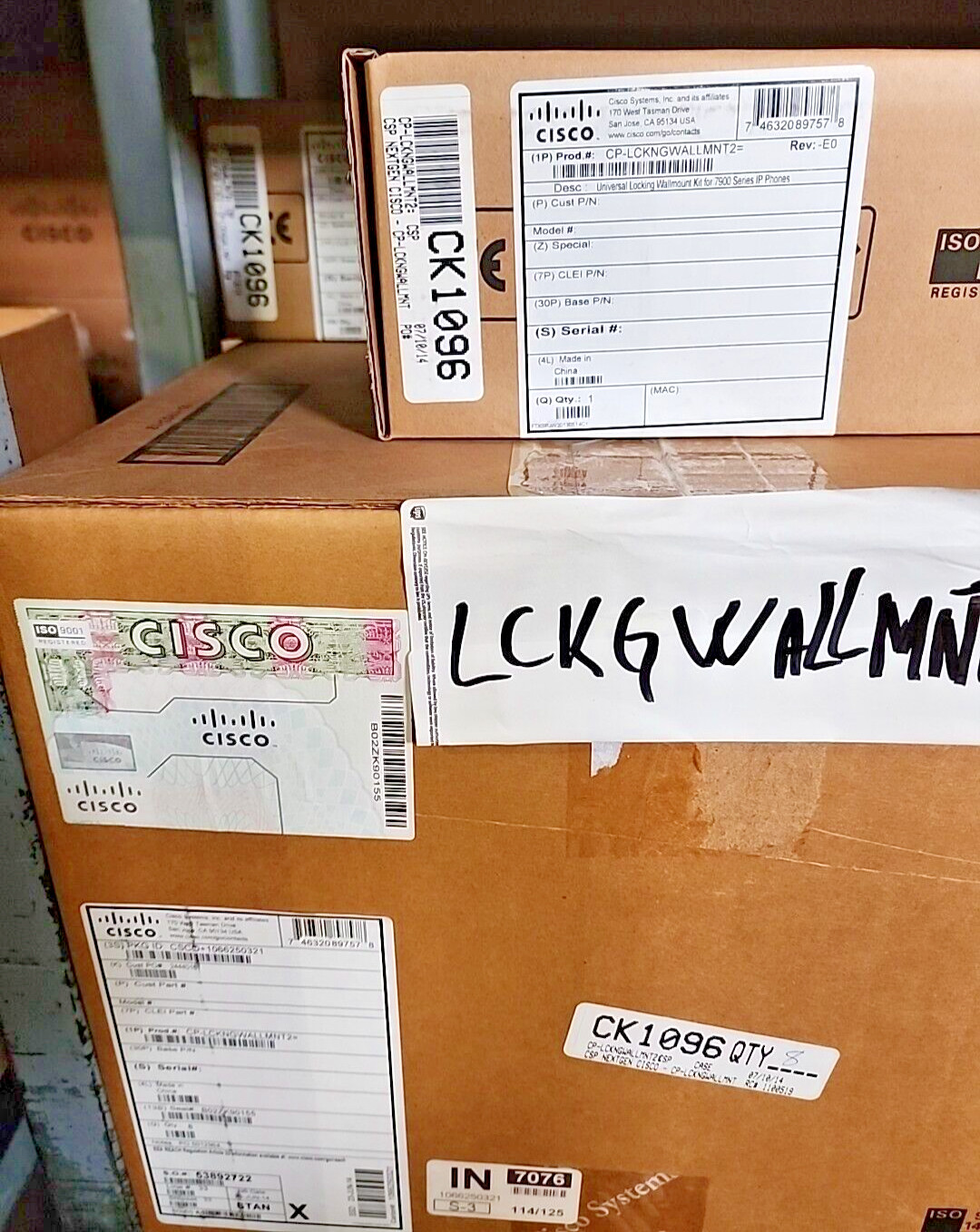 Lot of 8 Cisco CP-LCKNGWALLMNT2 Universal Locking Wall Mount Kit For 7900 Phone