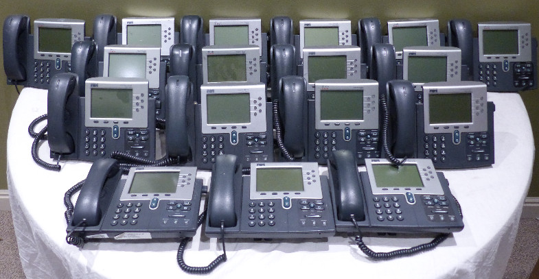 LOT OF 17* CISCO 7961 IP PHONES W/ 17 HANDSETS