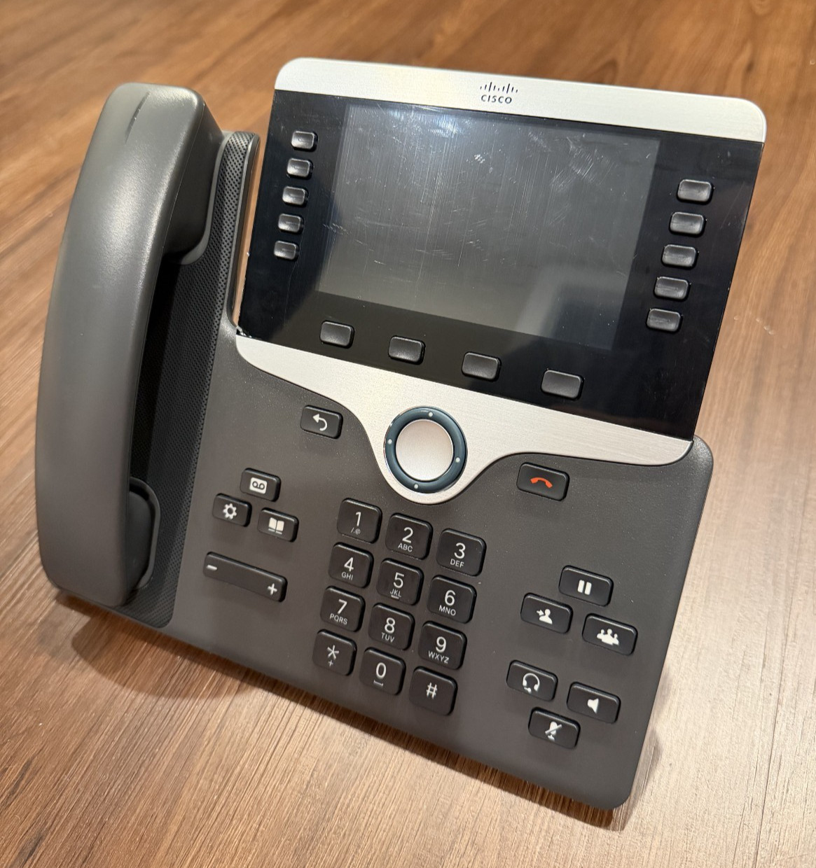 Cisco Business Class VOIP Phone CP-8861-K9 – Reconditioned – in box