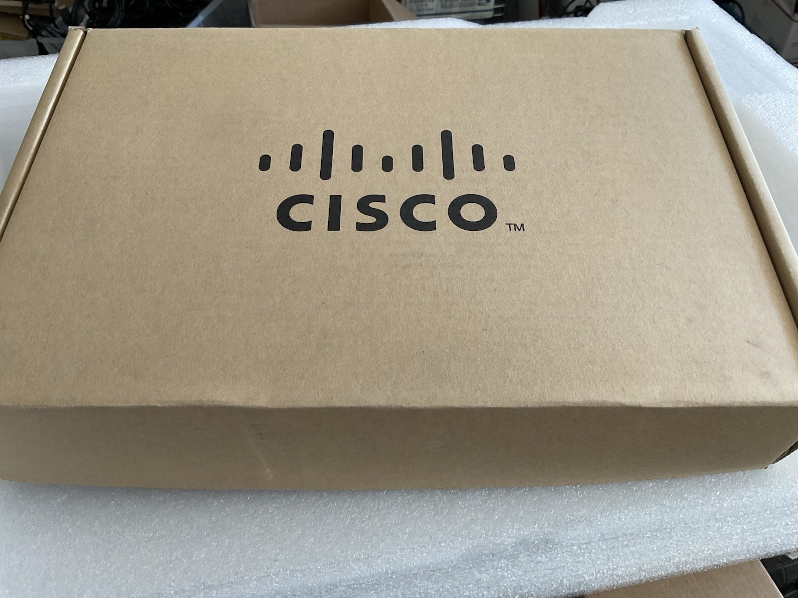 Cisco CP-7942G IP VoIP Ethernet Desktop Phone w/Box, Cable,& Handset NEW