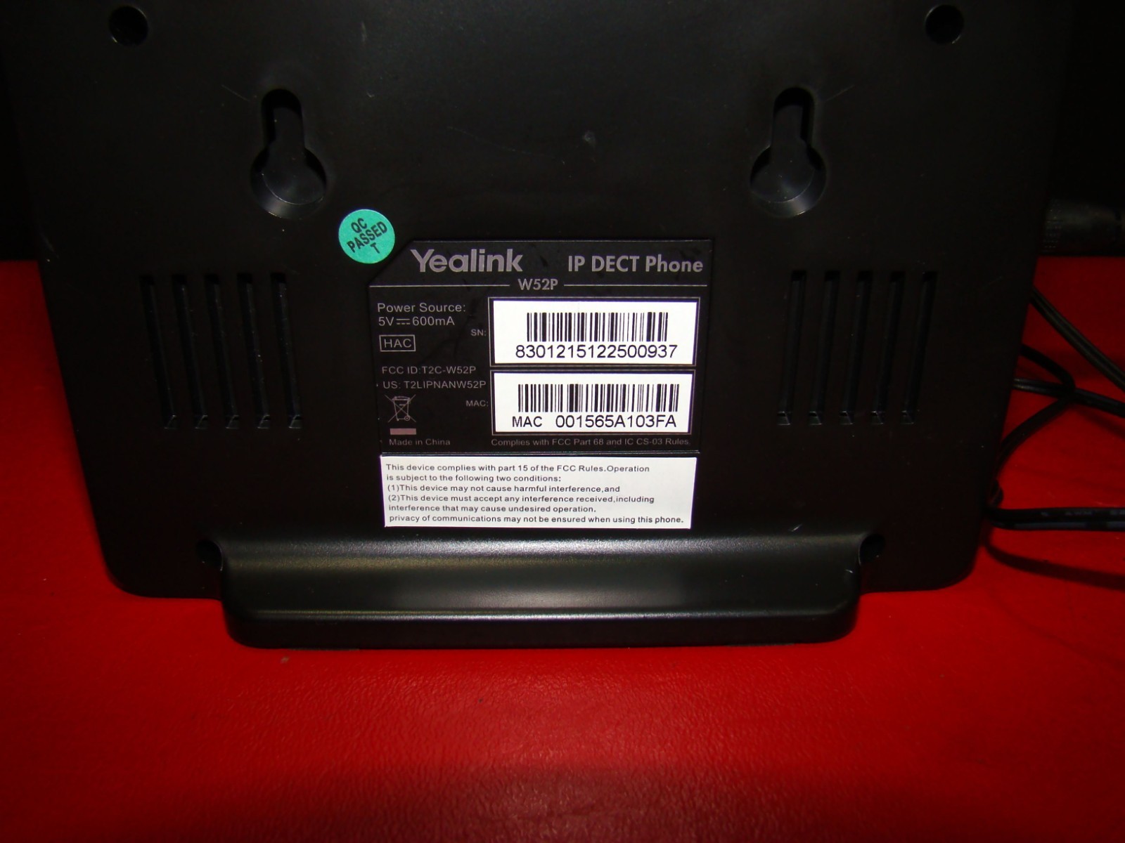 Yealink IP DECT Phone USB Base/Dock – Black W52P, With AC Adapter