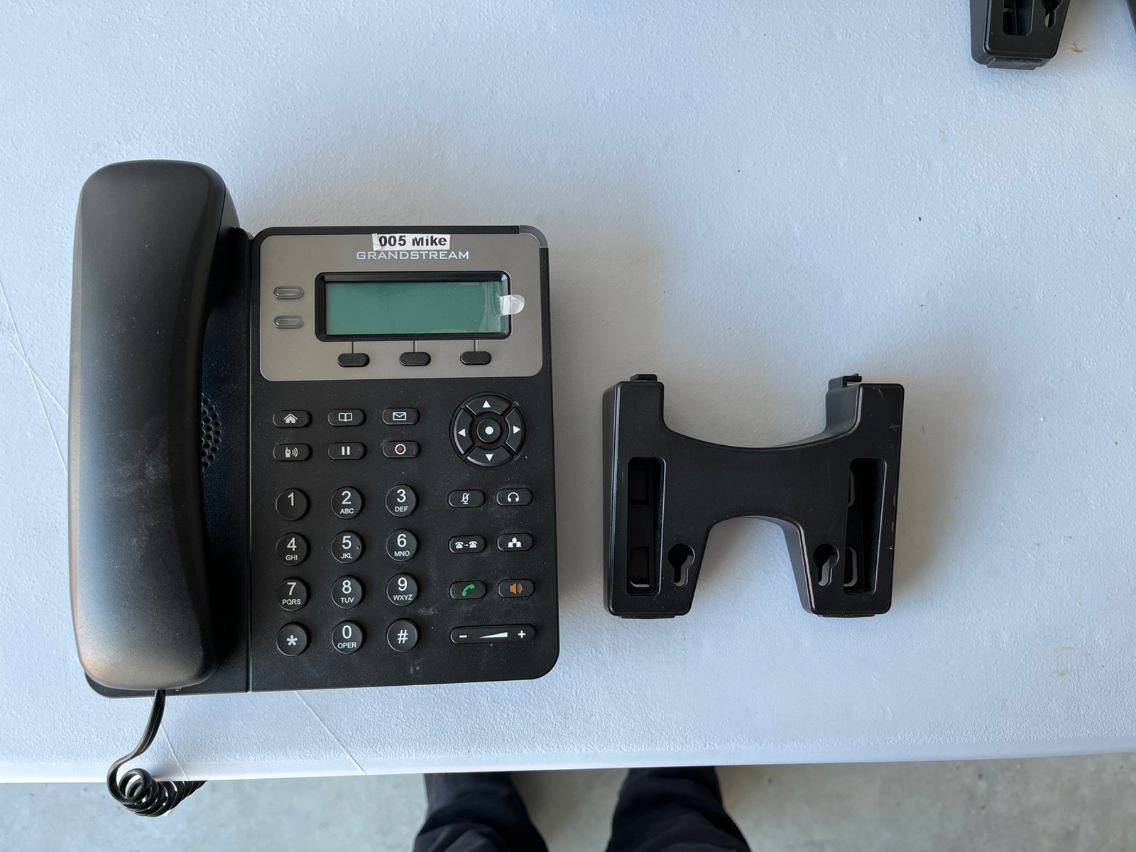Grandstream GXP1615 Business IP Phone – Black FAST FREE SHIPPING