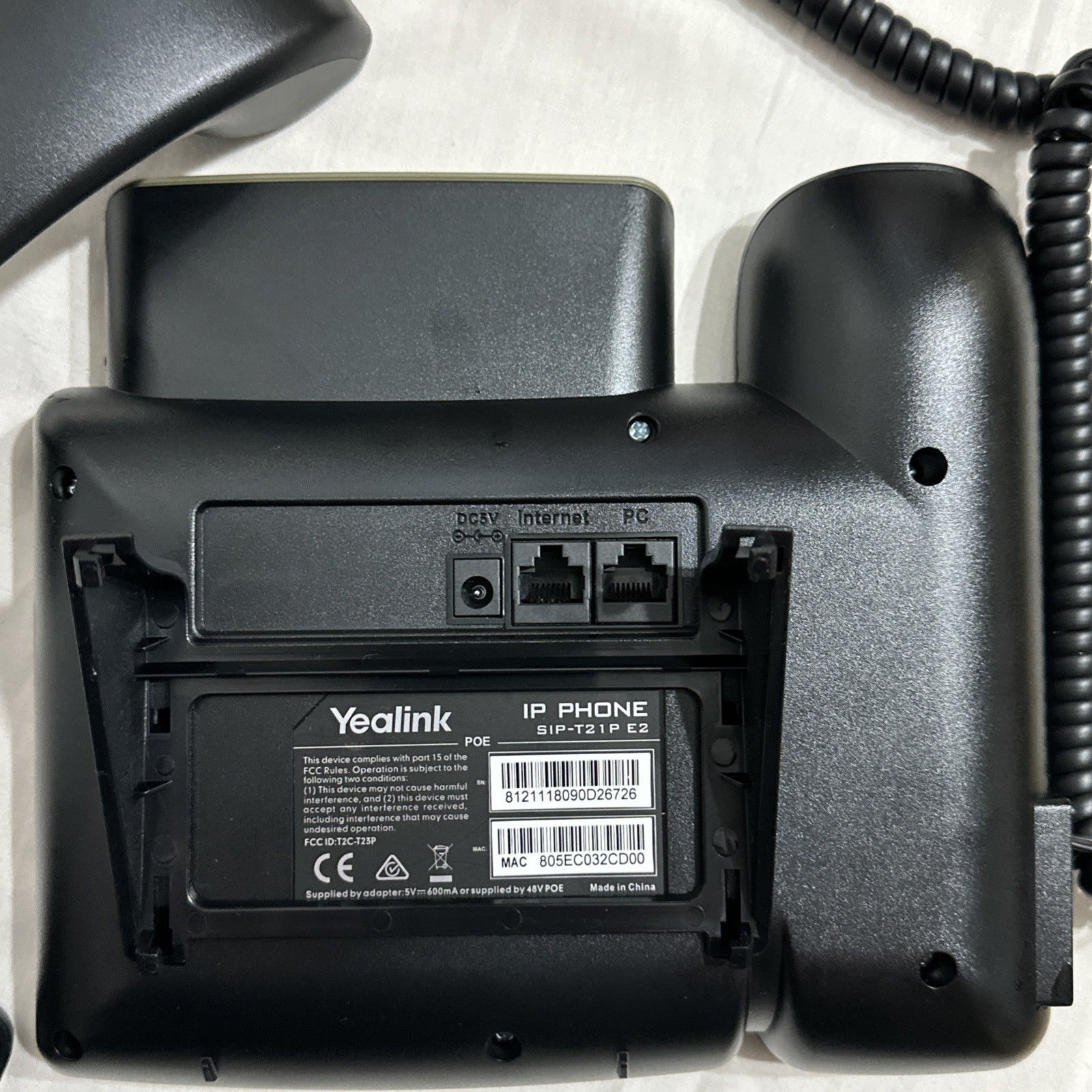 Yealink SIP-T21P E2 Dual-line Entry Level IP Phone Black
