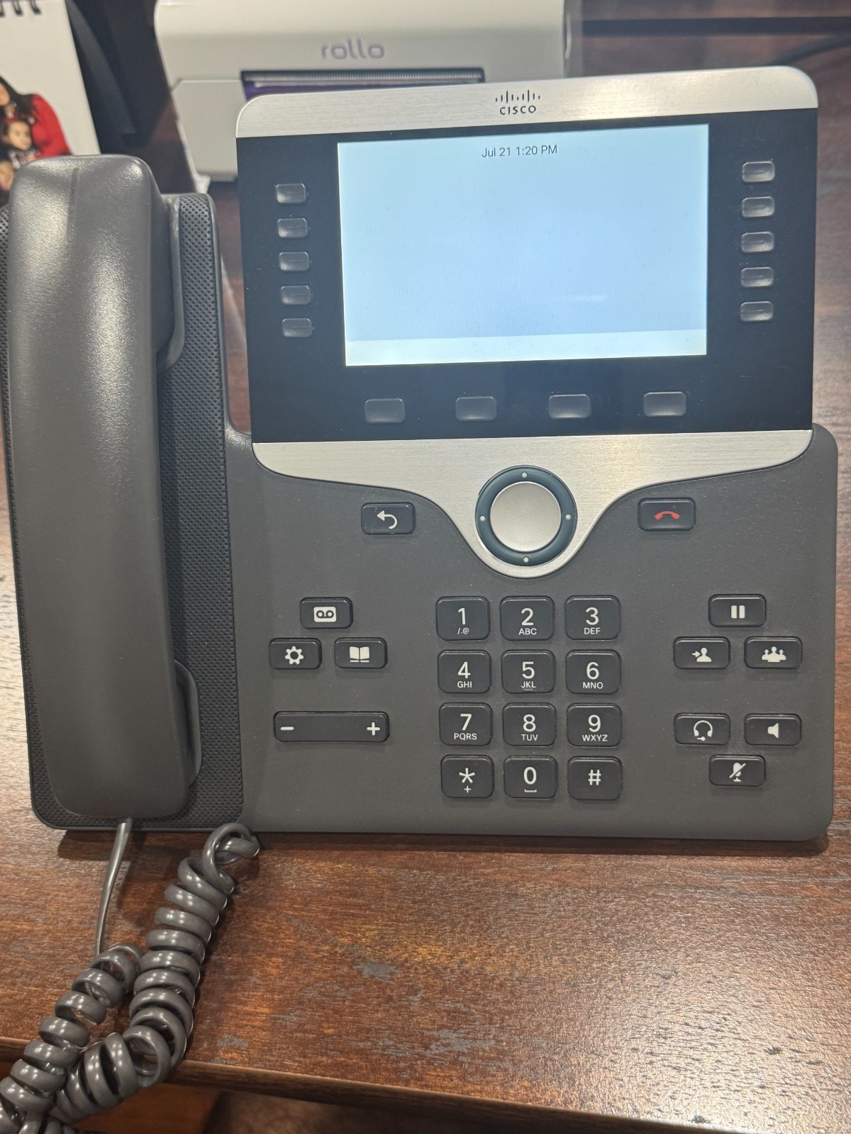 Cisco CP-8851 IP Phone