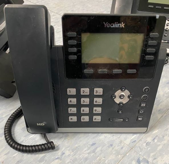 Yealink Business 4 Line Phone with Prop Stand