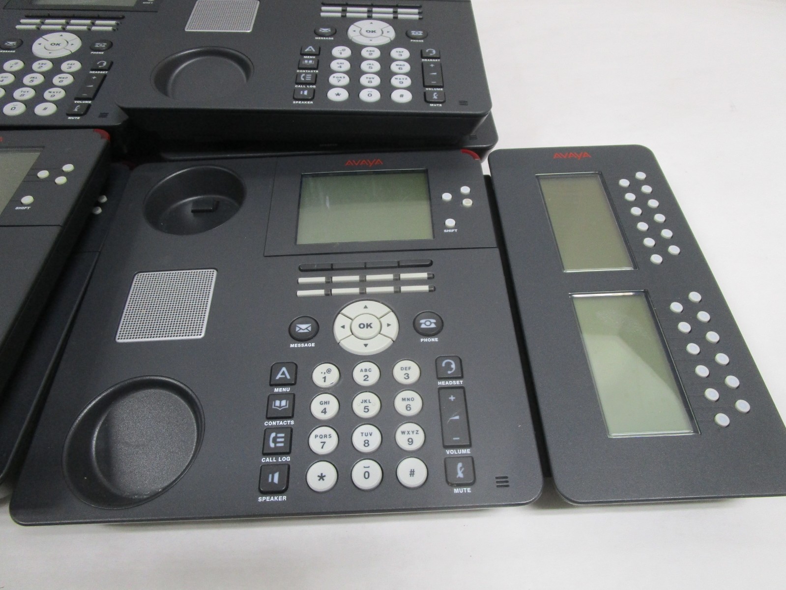 AVAYA 9650 VoIP Telephone PoE Office Deskphone BASE ONLY 700383938 LOT OF 11
