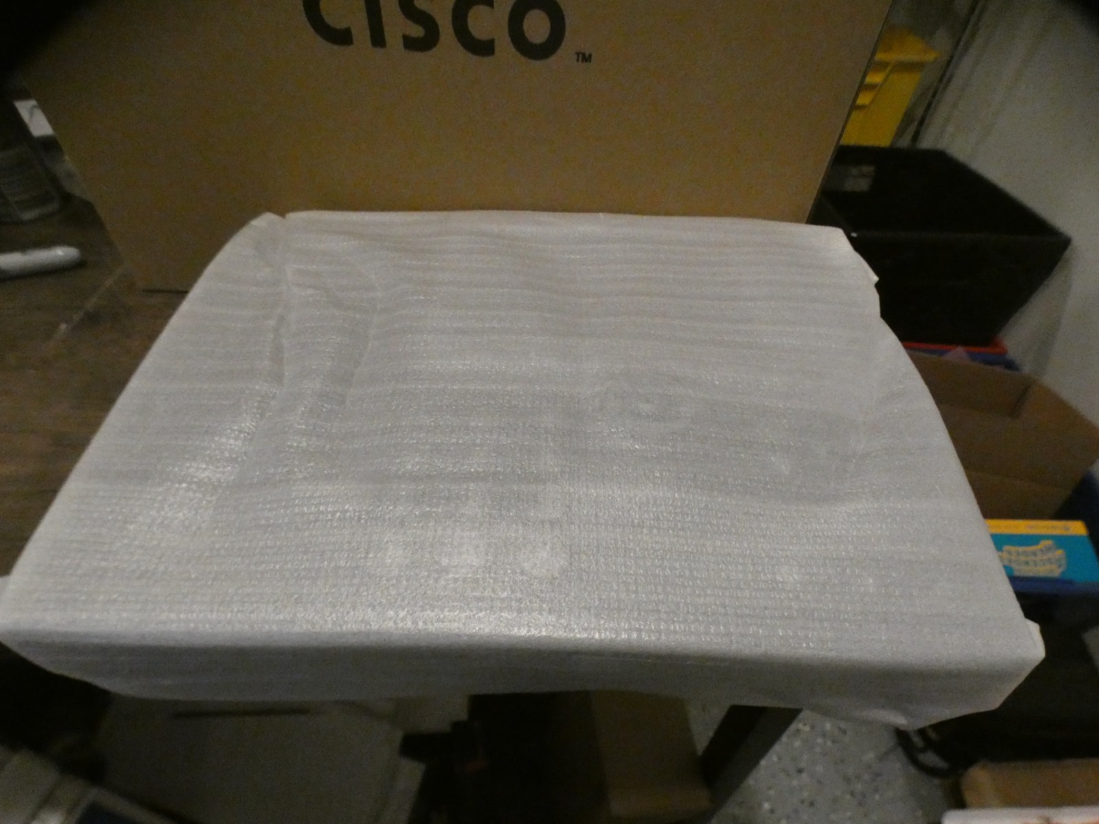Cisco 7975G (CP-7975G=) 8 Line Color Display Unified IP Phone VoIP(S) Open Box