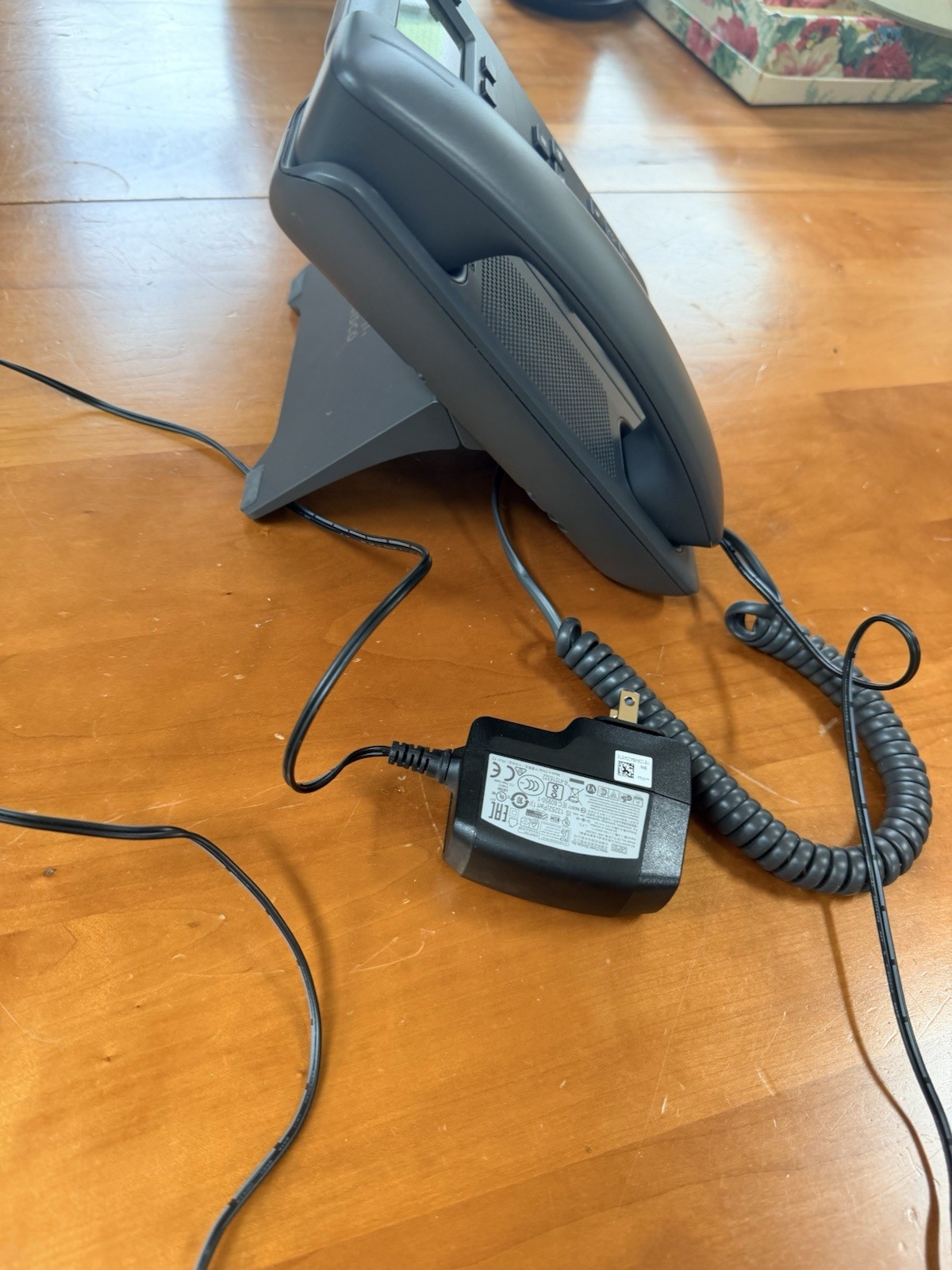 Cisco CP-6851 IP Business VoIP Phone |Tested, Reset, Complete w/OEM Power Supply