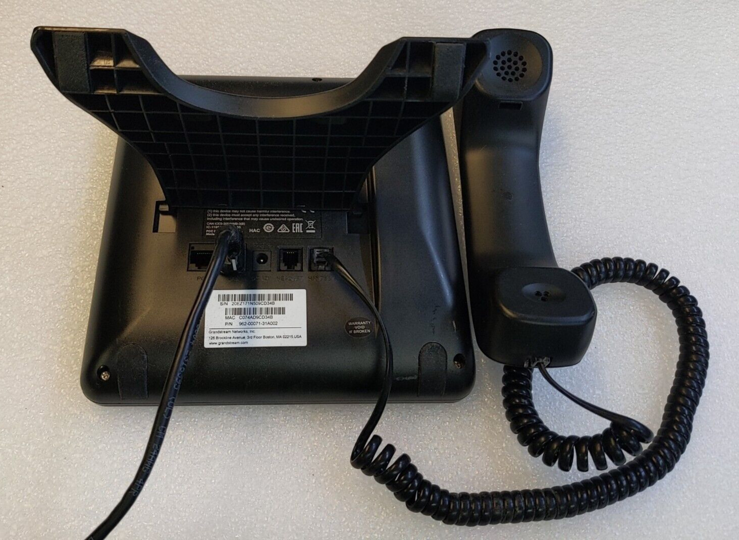 Grandstream GXP2135 IP Phone 8-Line Enterprise VoIP + Gigabit POE Adapter Power