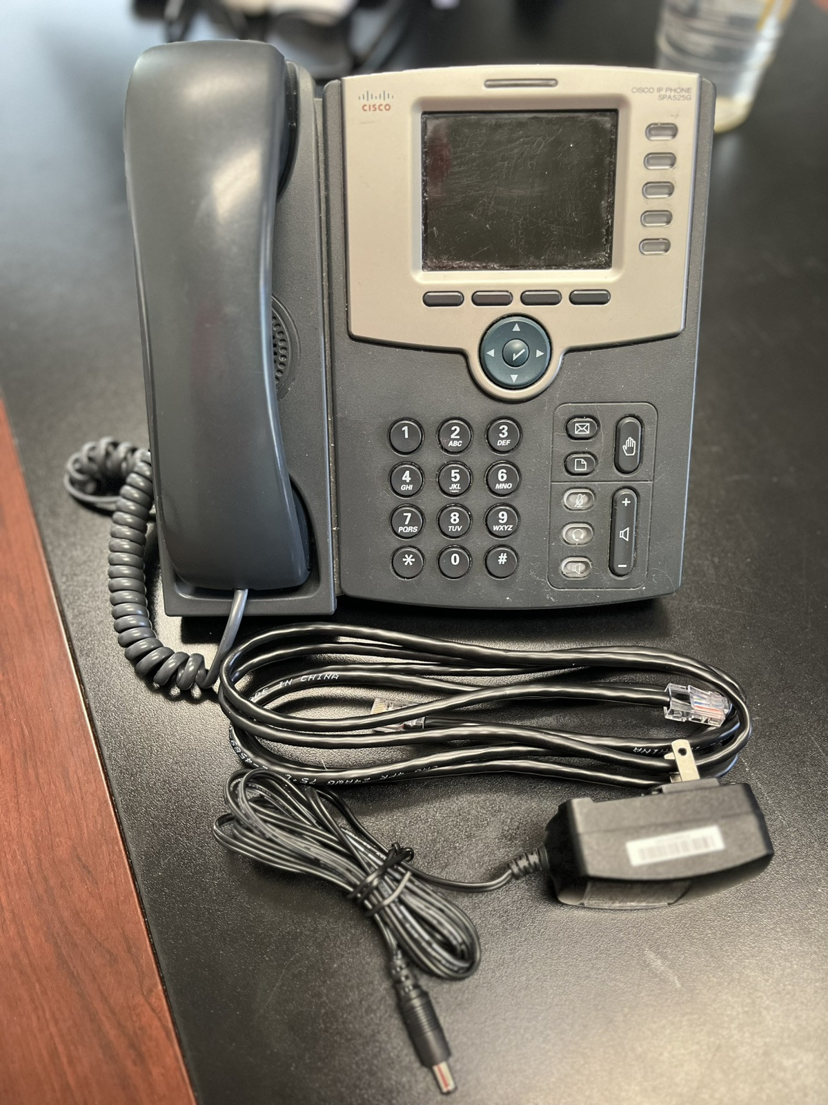 Cisco SPA 504G 4-Line, 2-Port Switch PoE IP Phone (w/Ether net cable)