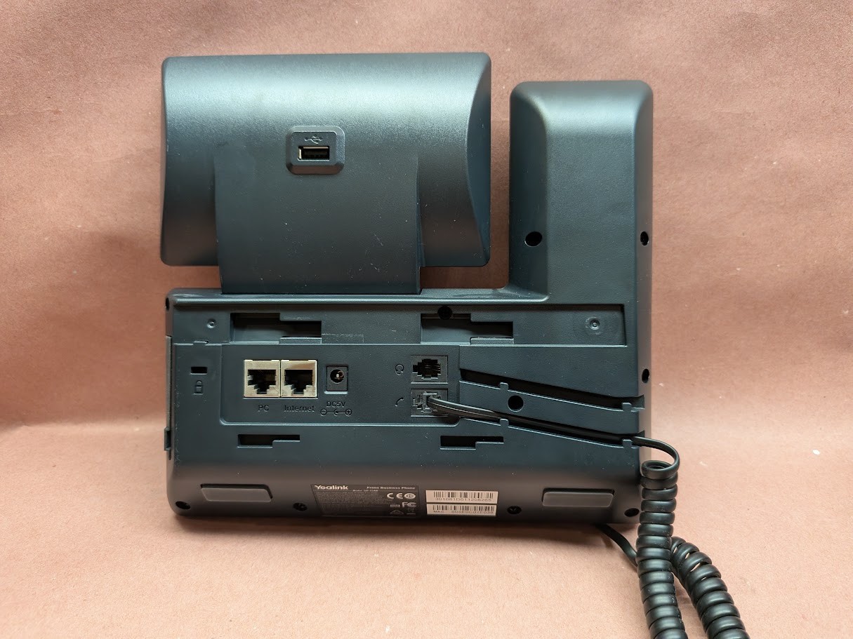 Yealink SIP-T54W 16-Lines Corded/Cordless IP Phone **Missing Foot Stand**