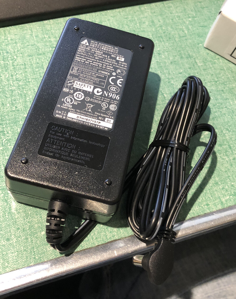 New Genuine CISCO CP-PWR-CUBE-3 IP PHONE POWER ADAPTER 7900 SERIES
