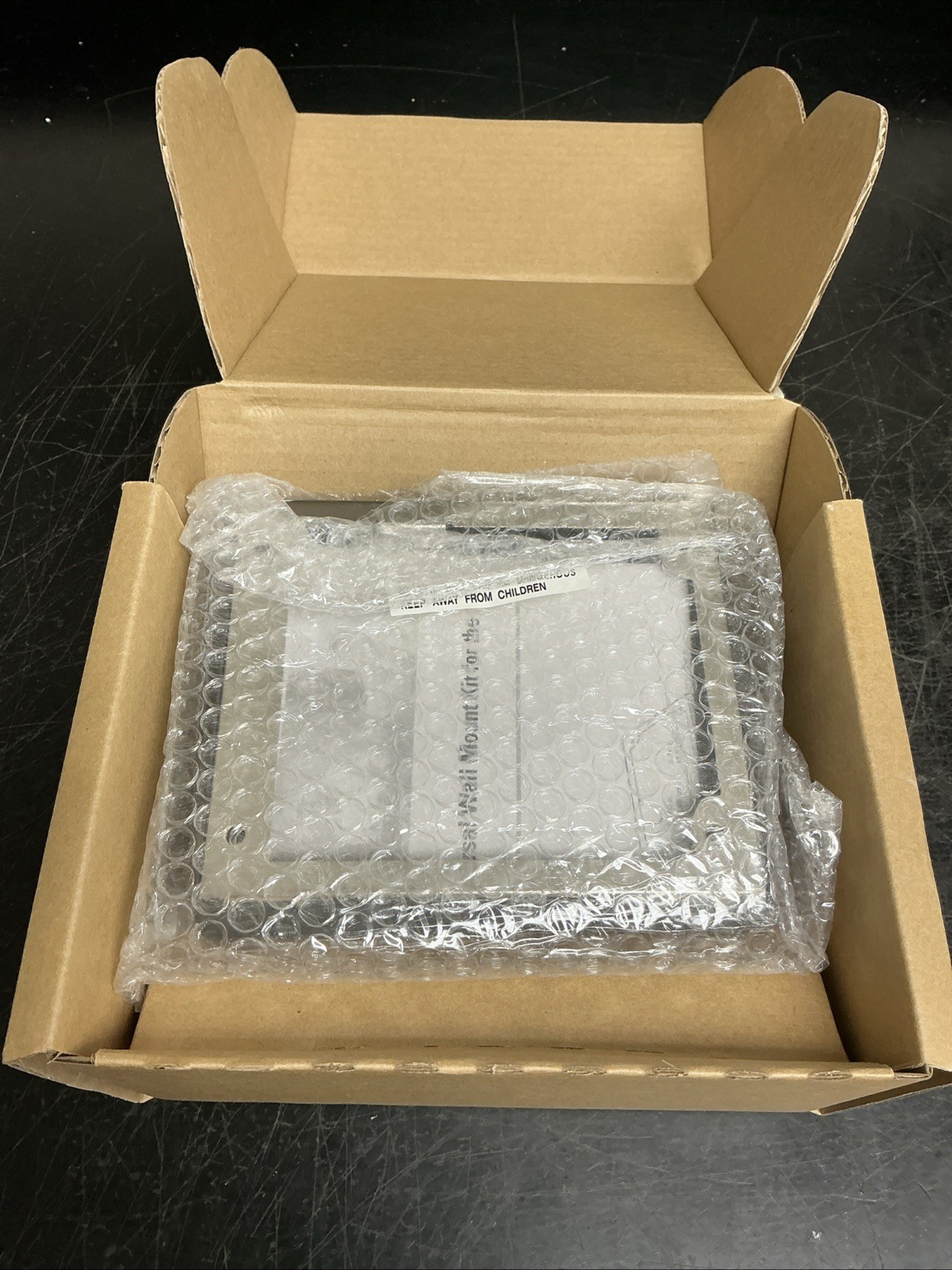 Cisco CP-LCKNGWALLMNT2 Locking Wall Mount Kit For 7900 Phone