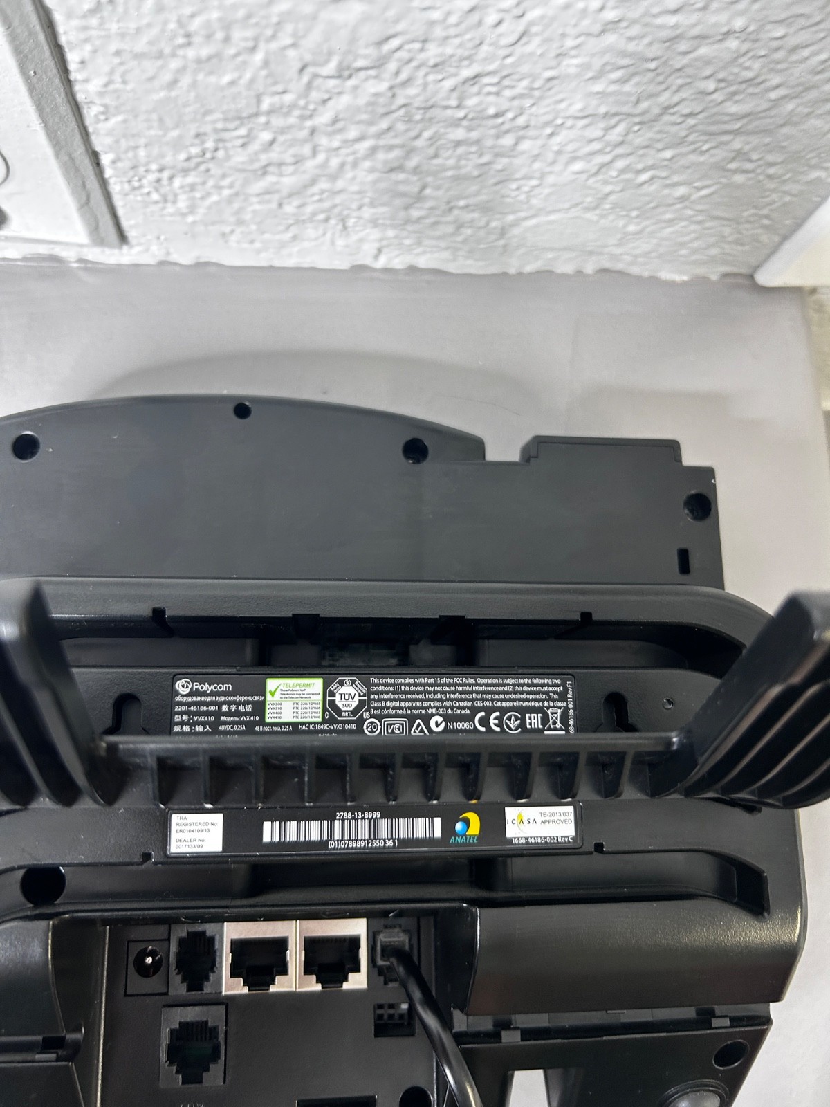ot of 6 Polycom VVX410 Business Media IP Phones w/ Power Adapters HD Voice