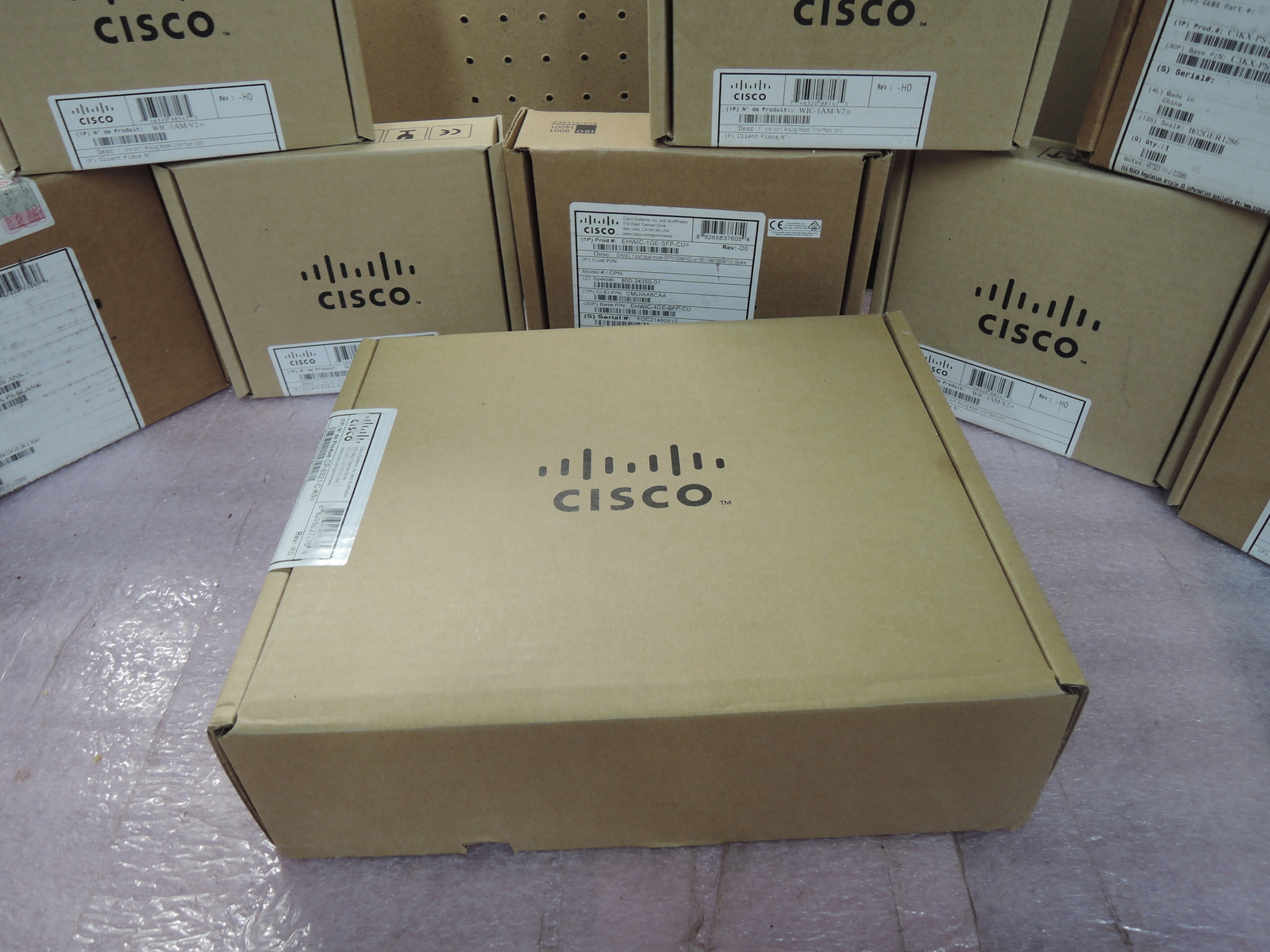 NEW cisco CP-6921-C-K9 Unified IP VoIP Desktop Phone. 90 Day’s warranty