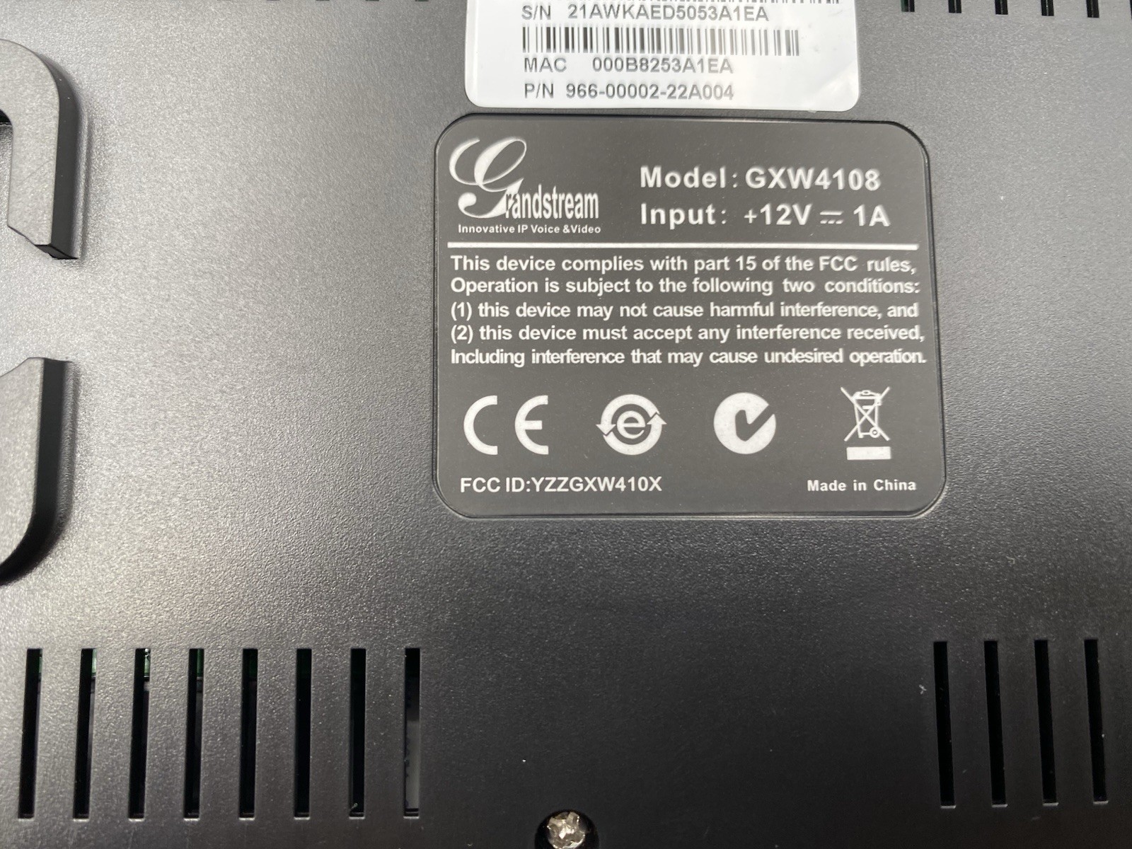 GRANDSTREAM GXW4108 8 PORT GATEWAY