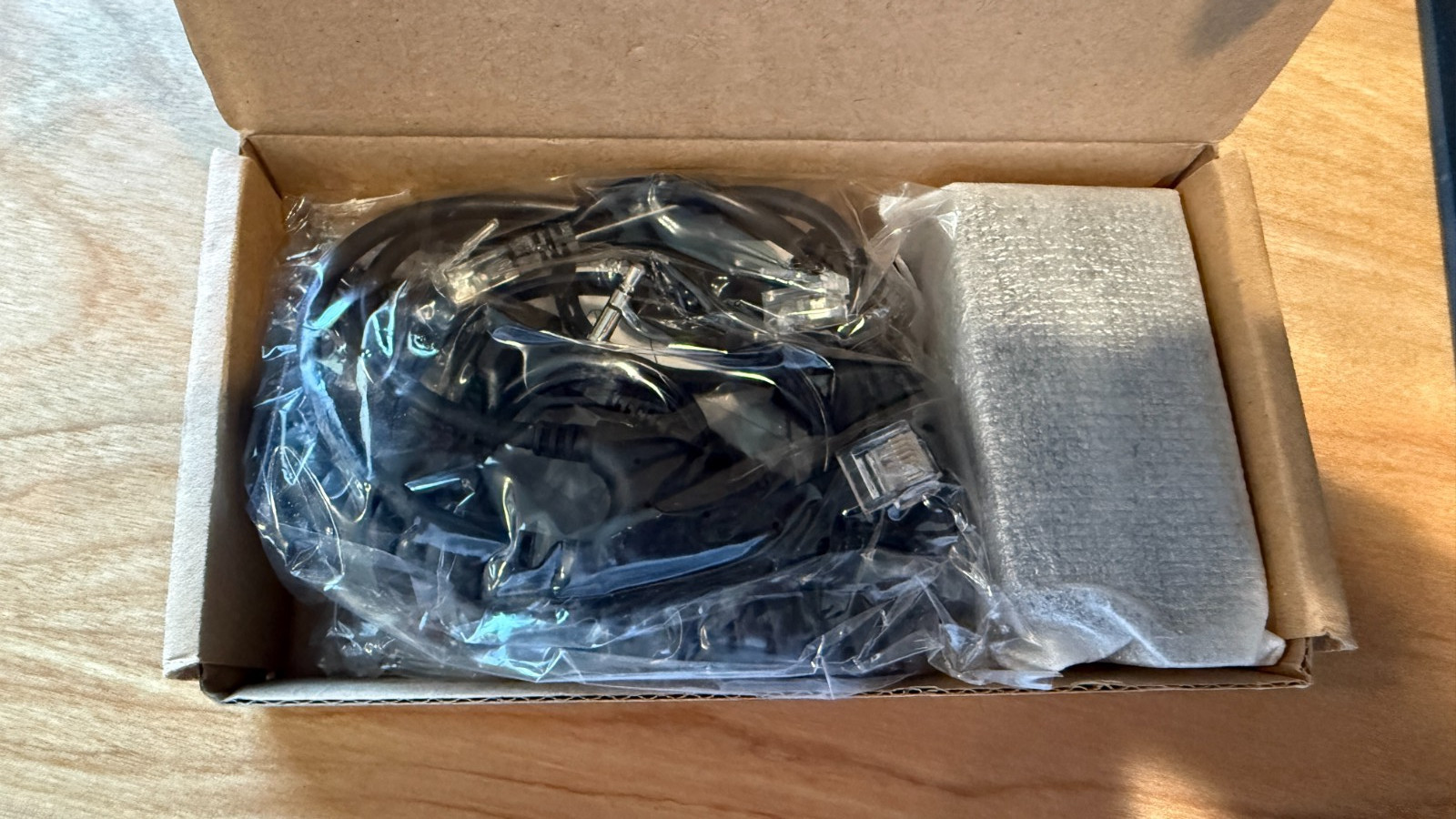 Yealink EHS36 65 IP Phone Wireless Headset Adapter – Brand New