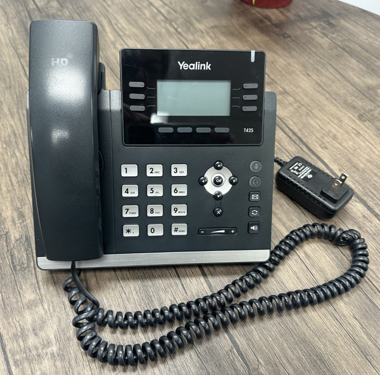Yealink SIP-T42S Corded IP Phone Black