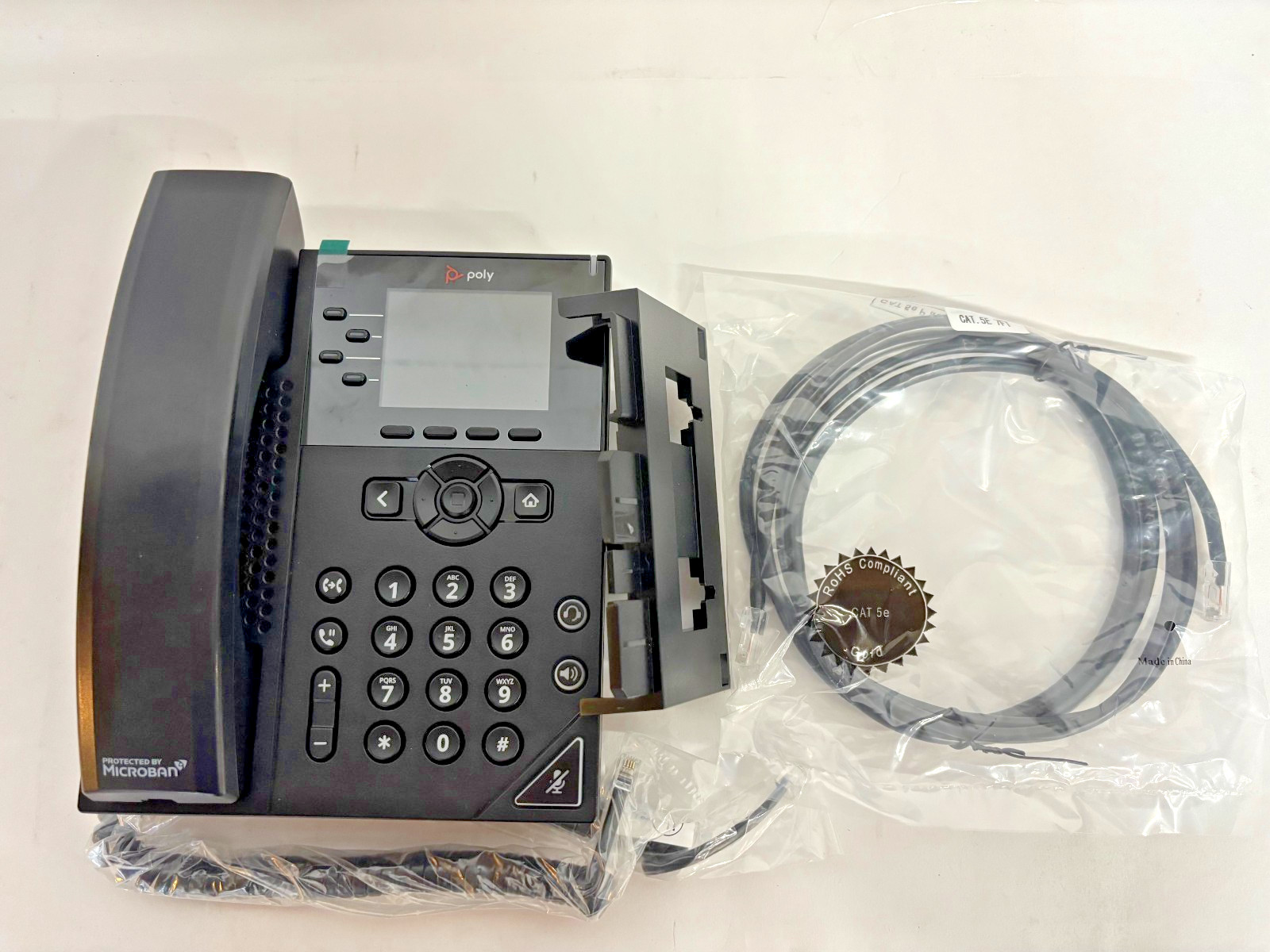 Poly VVX250 IP Phone POE 2201-48820-001 Cleaned Tested New Cords Warranty