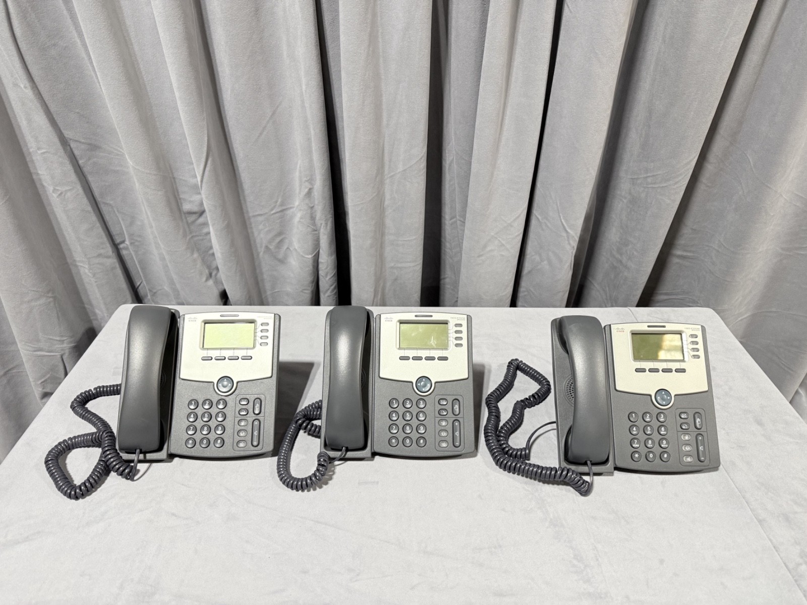 Cisco SPA 504G 4-Line, 2-Port Switch PoE IP Phone – Lot of 3