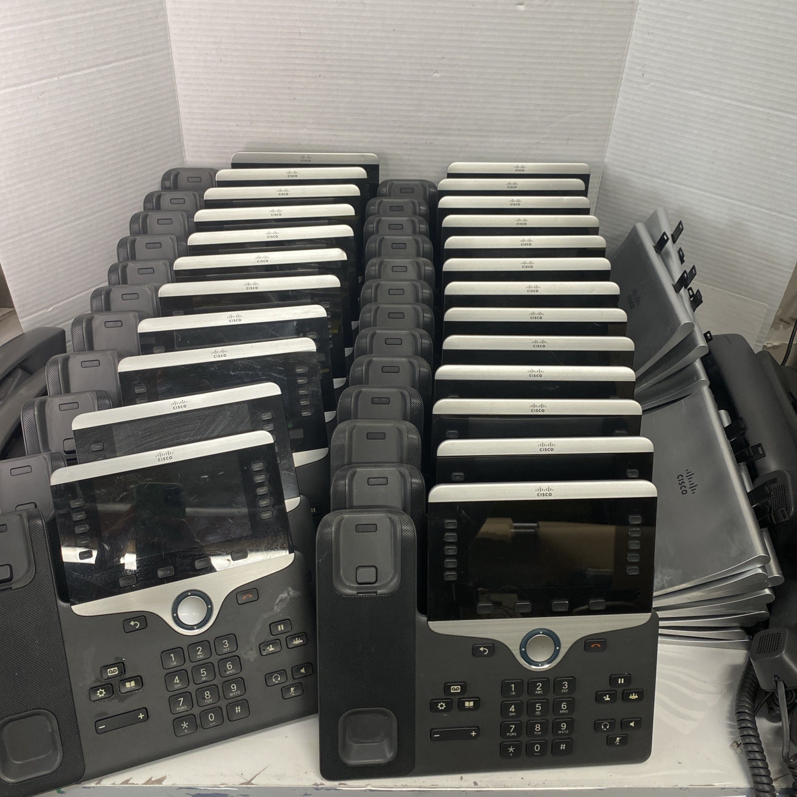 Lot of 23 – Cisco 8841 CP-8841-K9 IP Phone – Charcoal