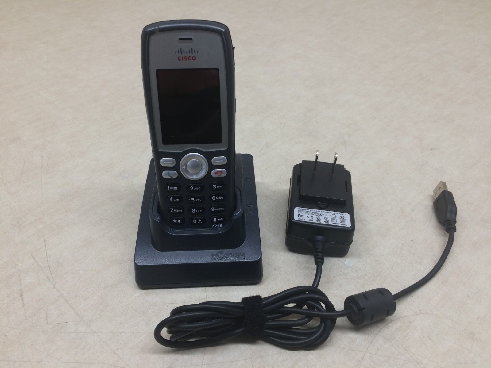 Cisco 7925G Wireless IP Phone Cordless Handset w/ Base No Battery 74-5464-02