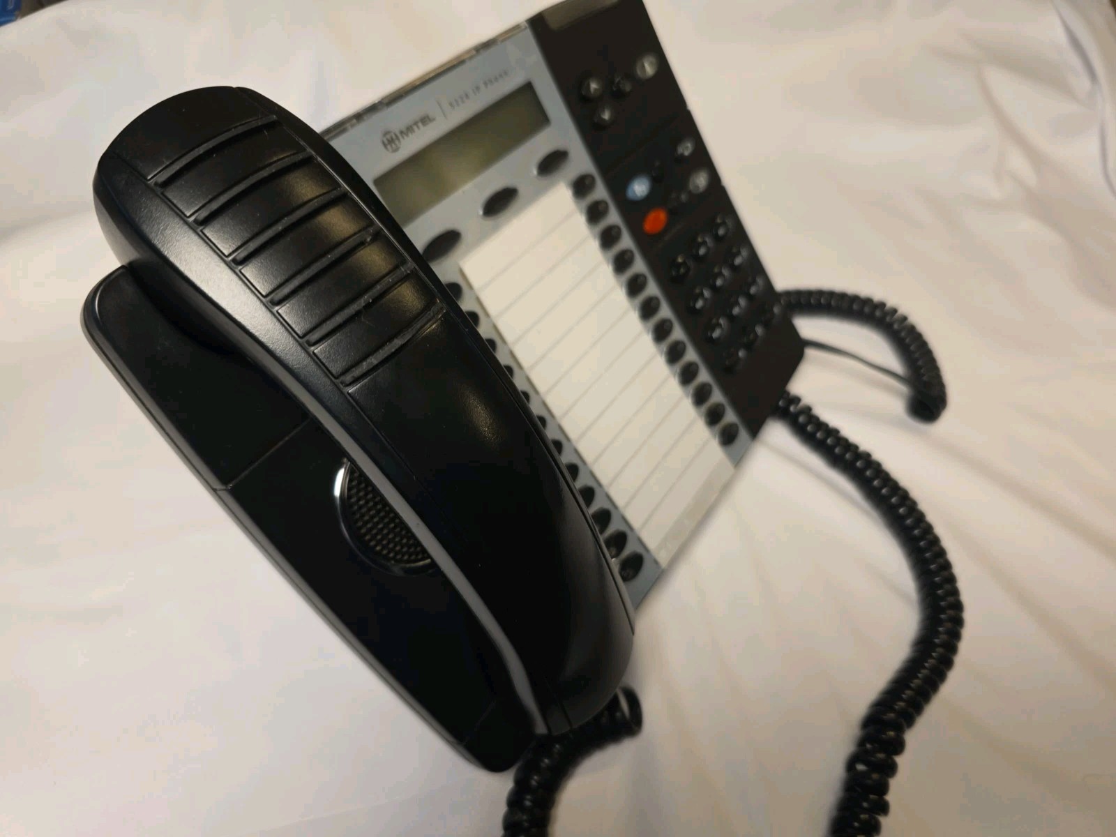 Mitel 5224 IP Phone Dual Mode VoIP phone 50004894