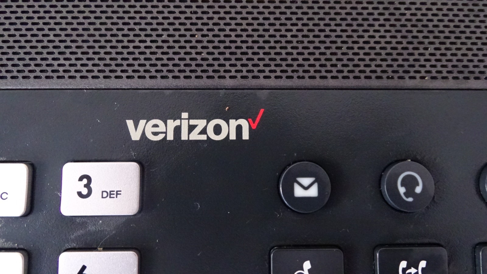 Yealink VP59 Flagship Smart Video IP Phone Verizon Logo Touchscreen Wi-Fi PoE
