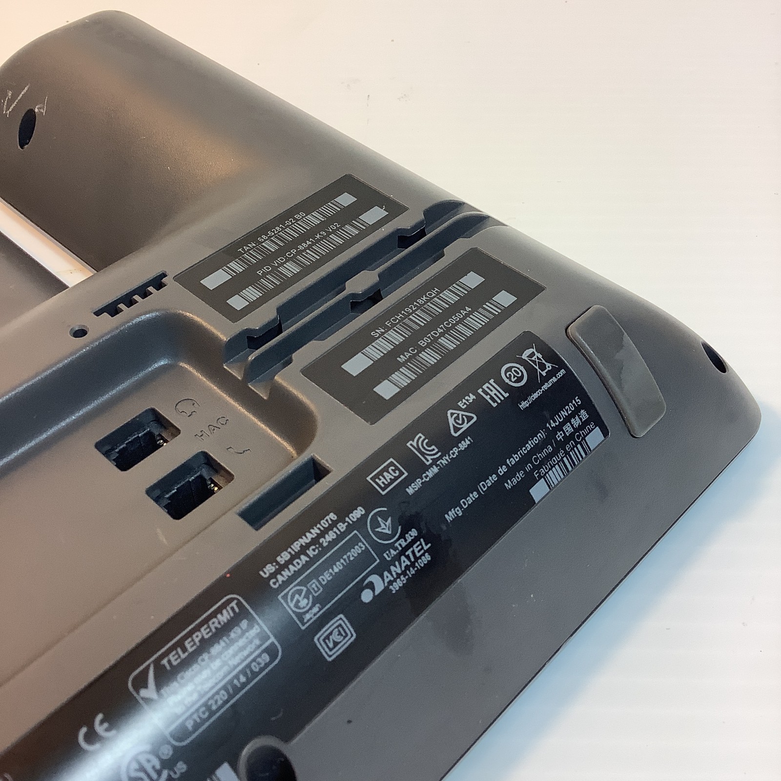 Cisco IP Phone 8841 Base – Powers On, Screen Untested