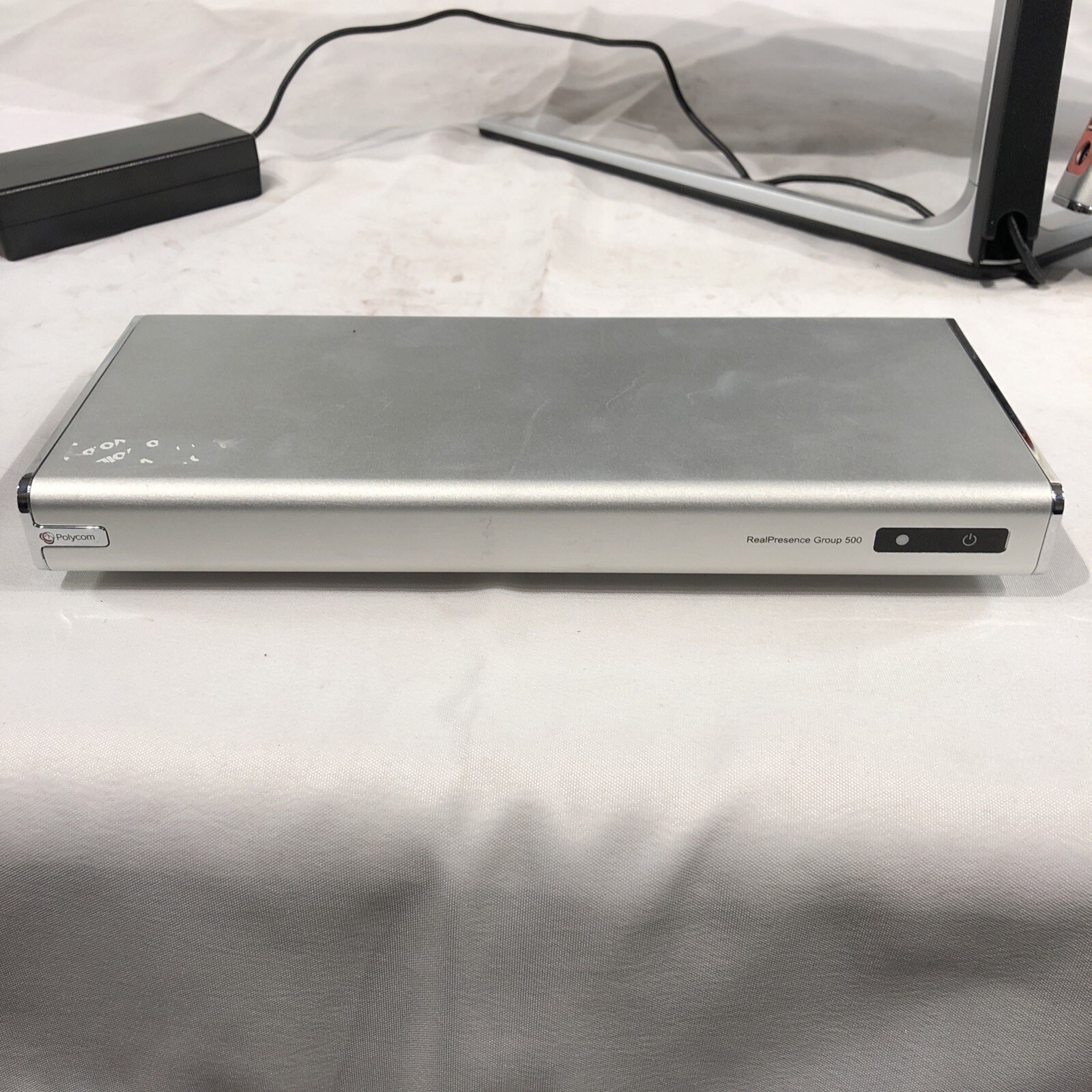 POLYCOM GS-27 27″ LED FULL HD CONFERENCE MONITOR w RealPresence Group 500 + Remo