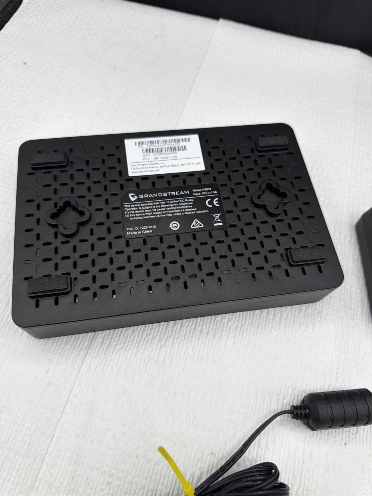 Grandstream HT818 8-Port Analog Telephone Adaptor w/Power Supply POWERED ON ONLY