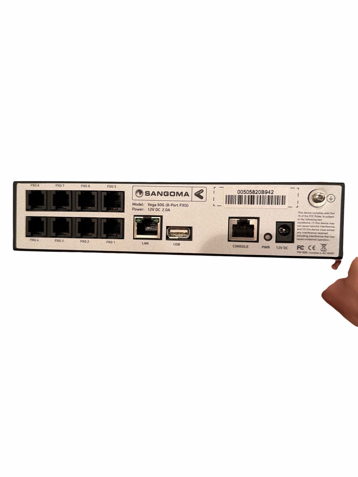 SANGOMA Vega 60G 8 Port FXS Gateway VEGA 60G IP Telephony Gateway + Powe Supply