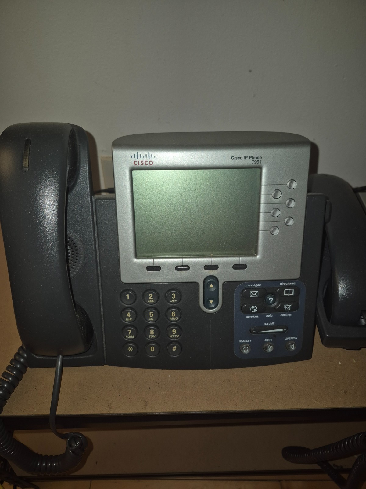 Cisco IP Phone CP-7961G Phone 7961