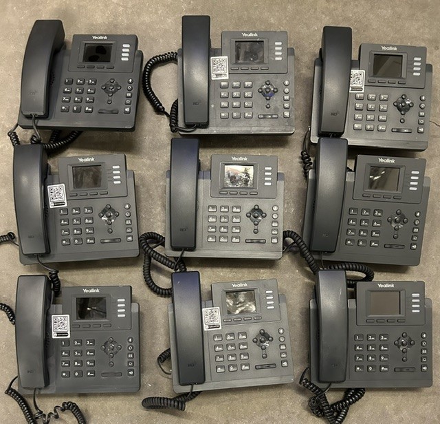 Yealink IP Phone SIP-T33G Qty. 9