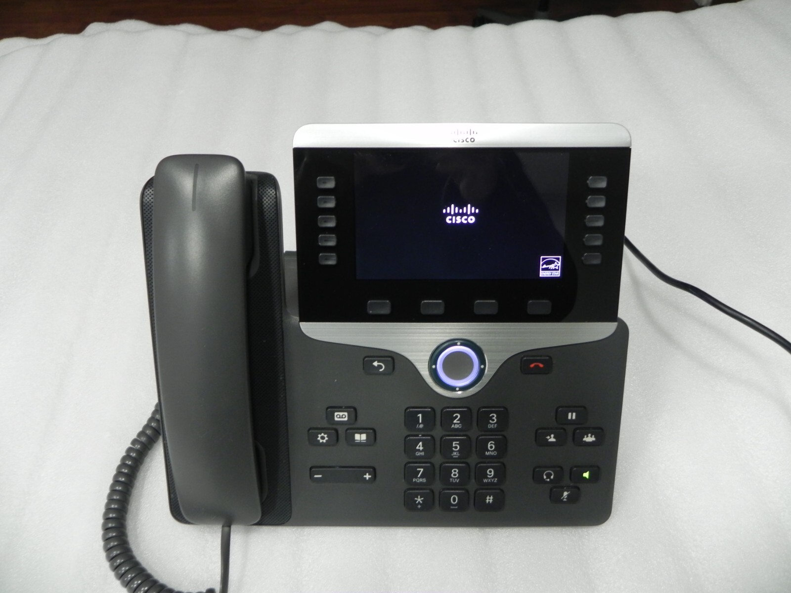 lot of 9 Cisco CP-8841 IP Phone VOIP with stands CP-8841-K9 V02 color screen
