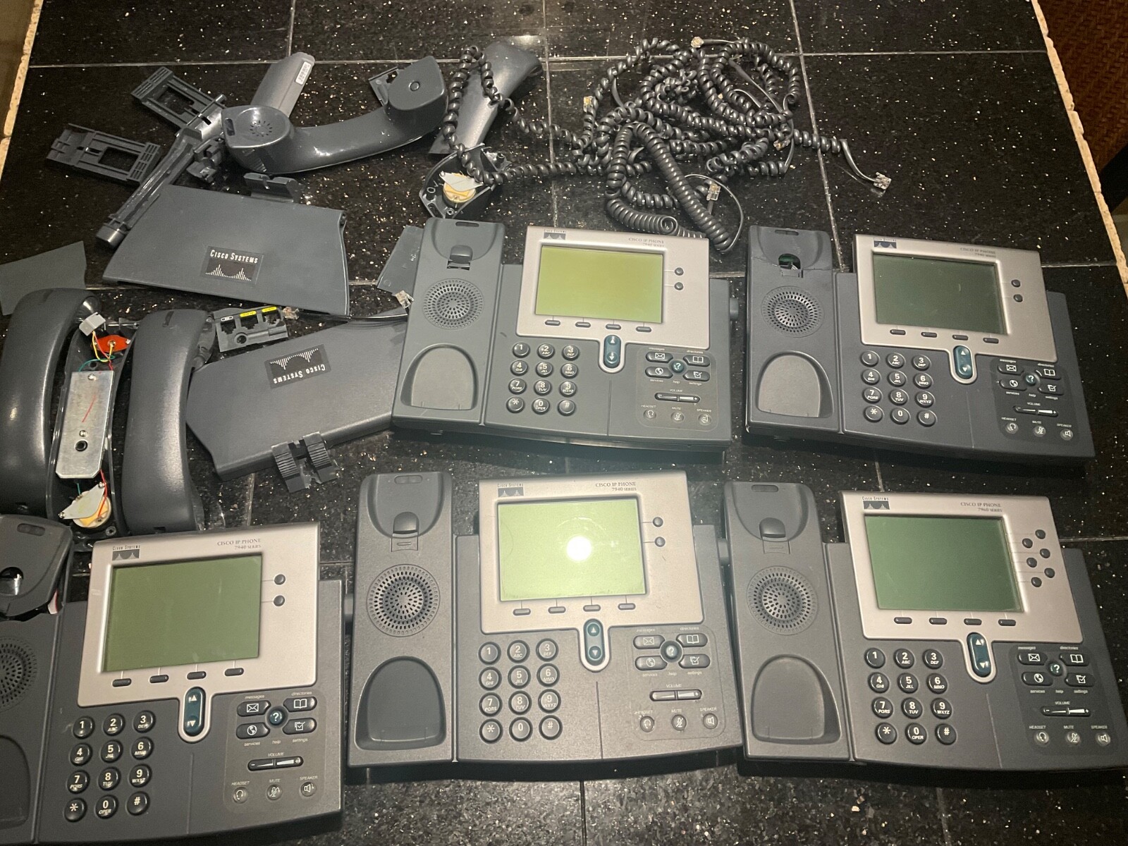 Lot Of Cisco CP-7940/7960 Series Unified VoIP IP Office Phone For Parts Repair